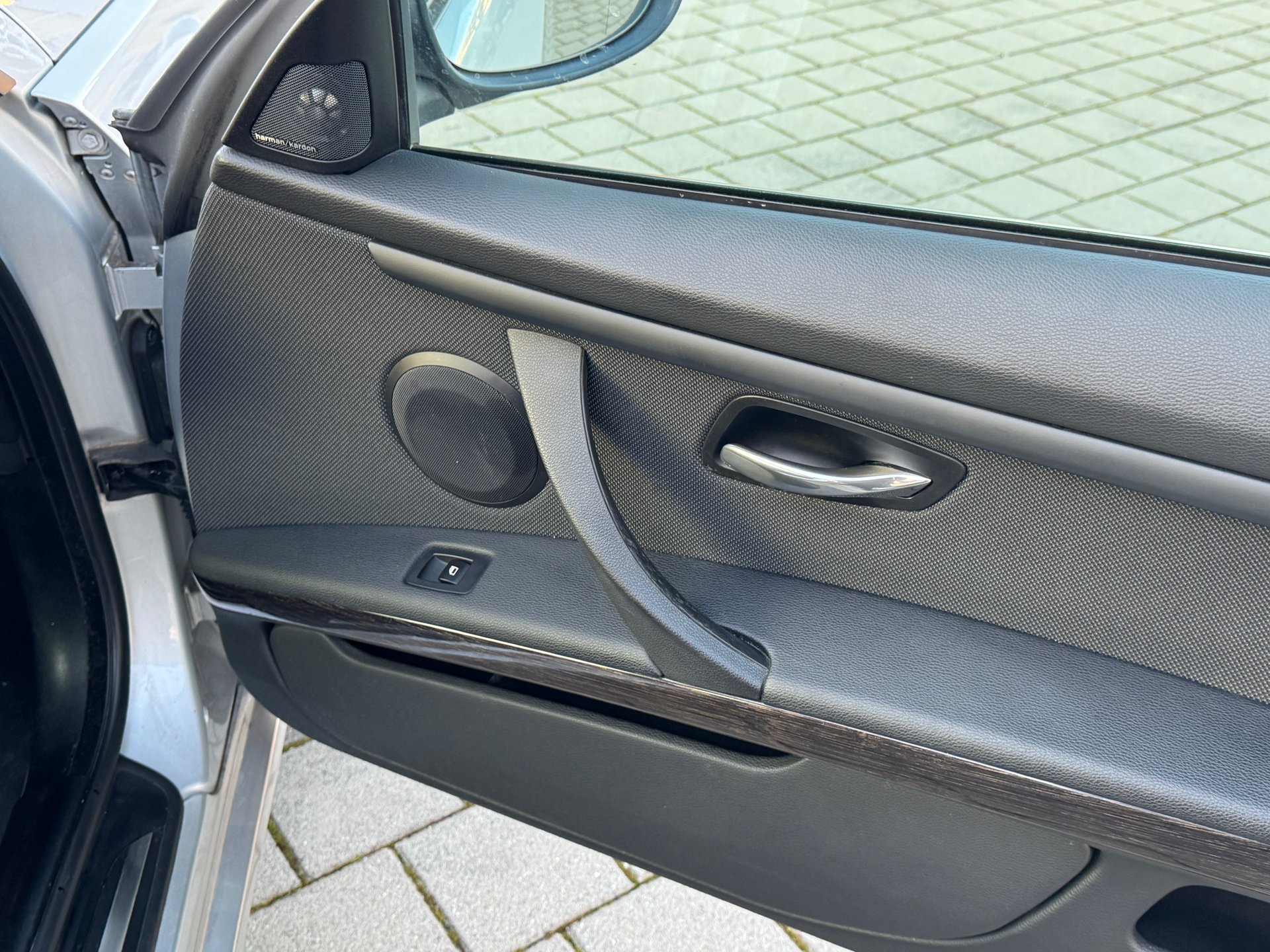 BMW 320i Harman-Kardon/Xenon/Navi/ – Bild 28