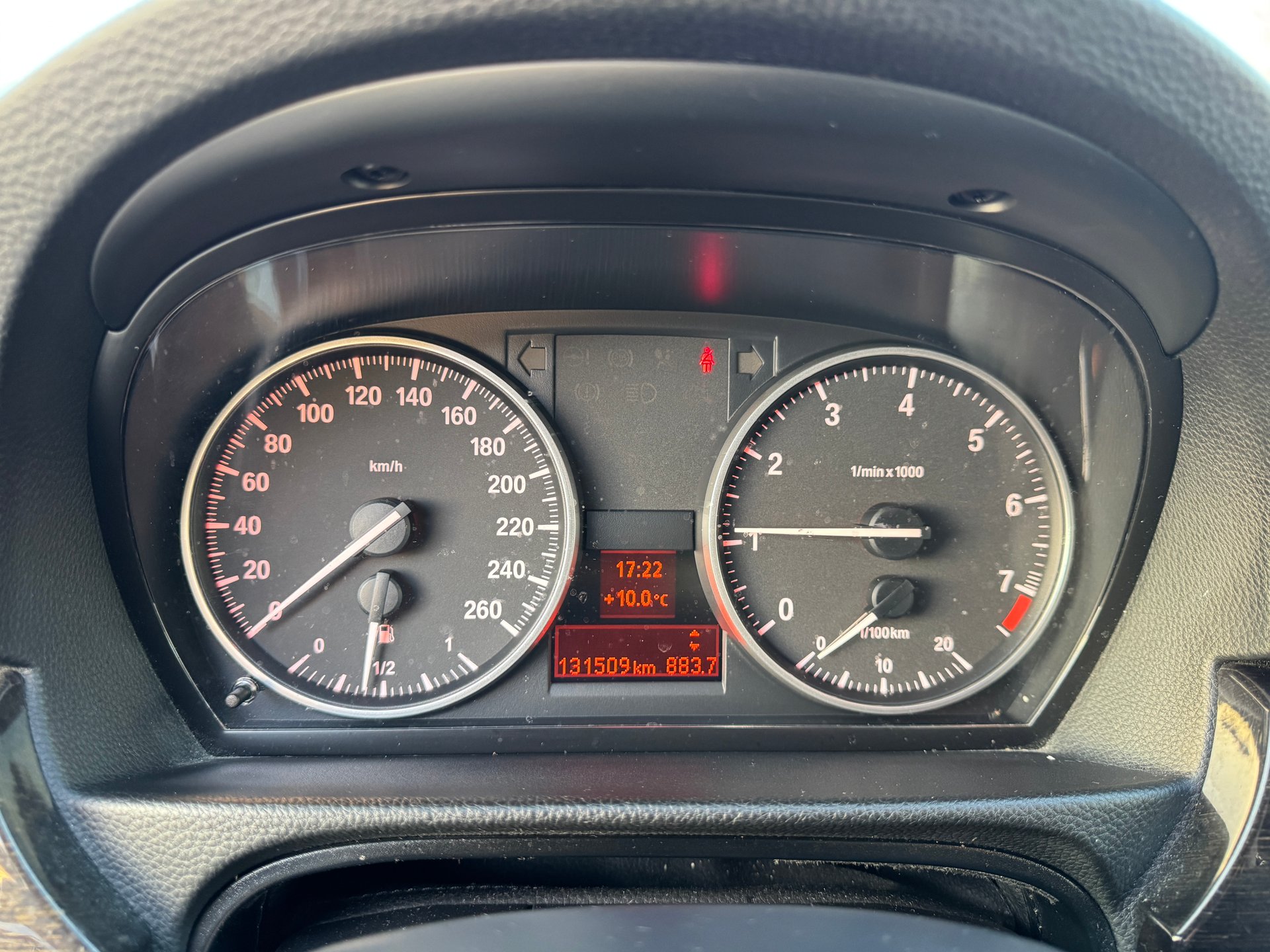 BMW 320i Harman-Kardon/Xenon/Navi/ – Bild 21