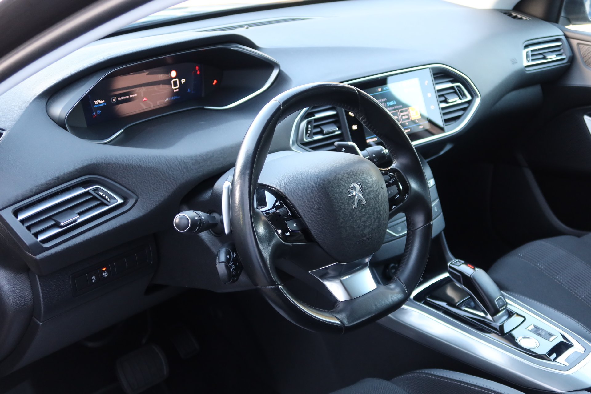 Peugeot 308 SW Allure Pack#LED#ACC · Kamera · Navi · Sitzheizung – Bild 14