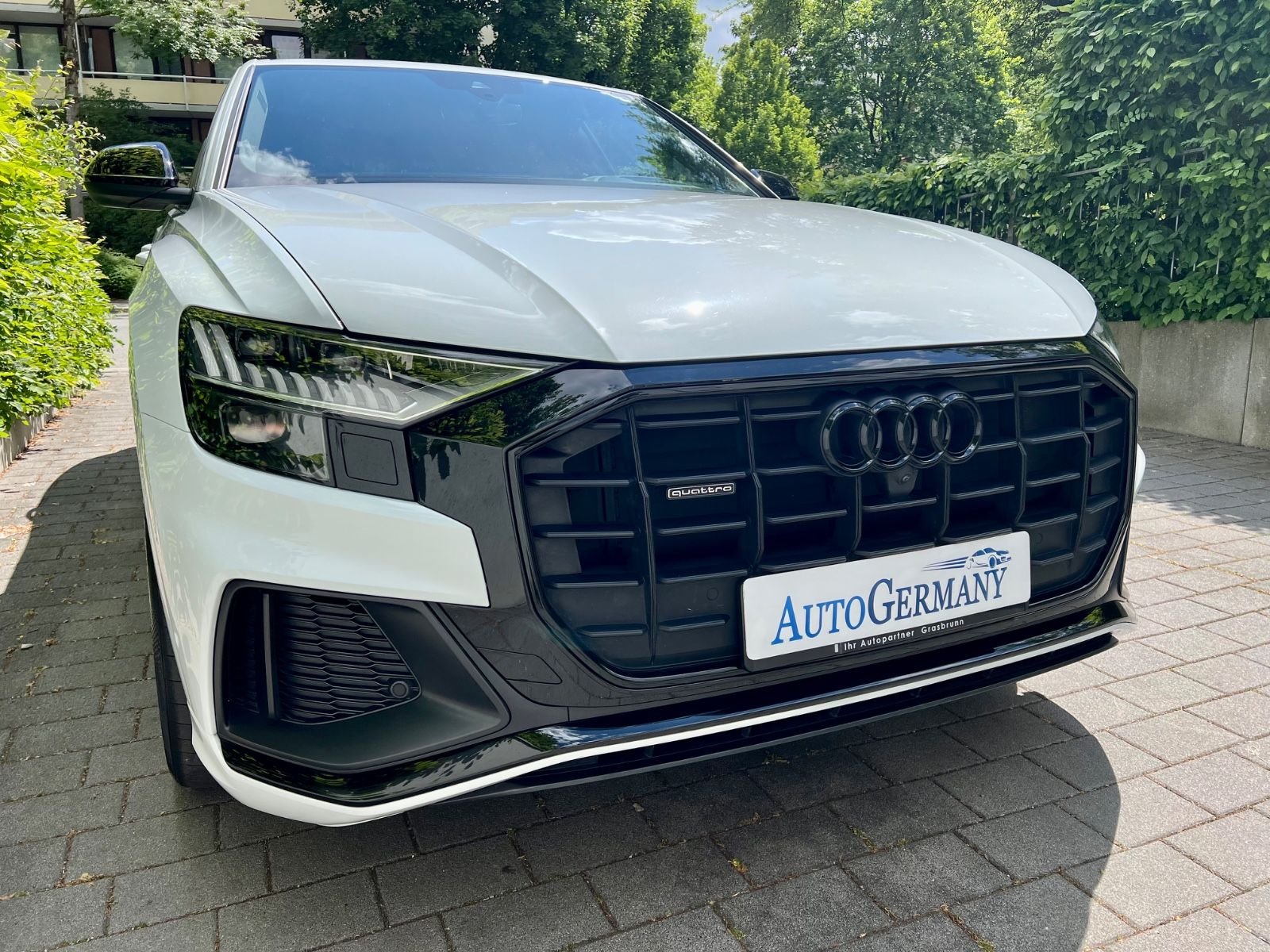 Audi Q8 50TDI S-Line Matrix Black-Paket Individual – Bild 3