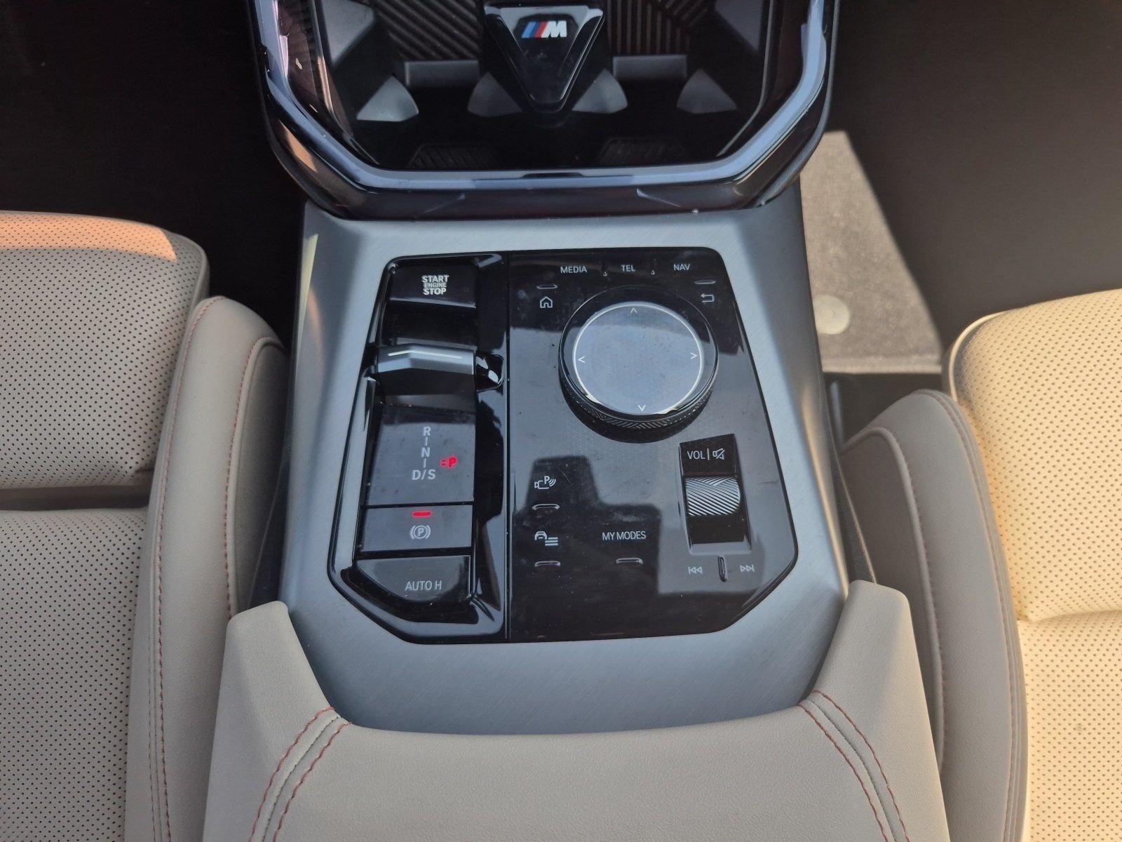 BMW X3 20d xDrive M Sport|AHK|Head-Up|DA&PA+ – Bild 13