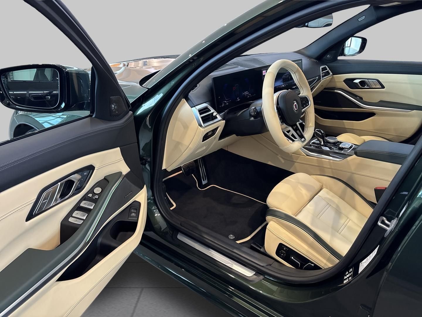 ALPINA B3 GT Touring Lavalina Tri-Color Elfenbein Malac – Bild 21