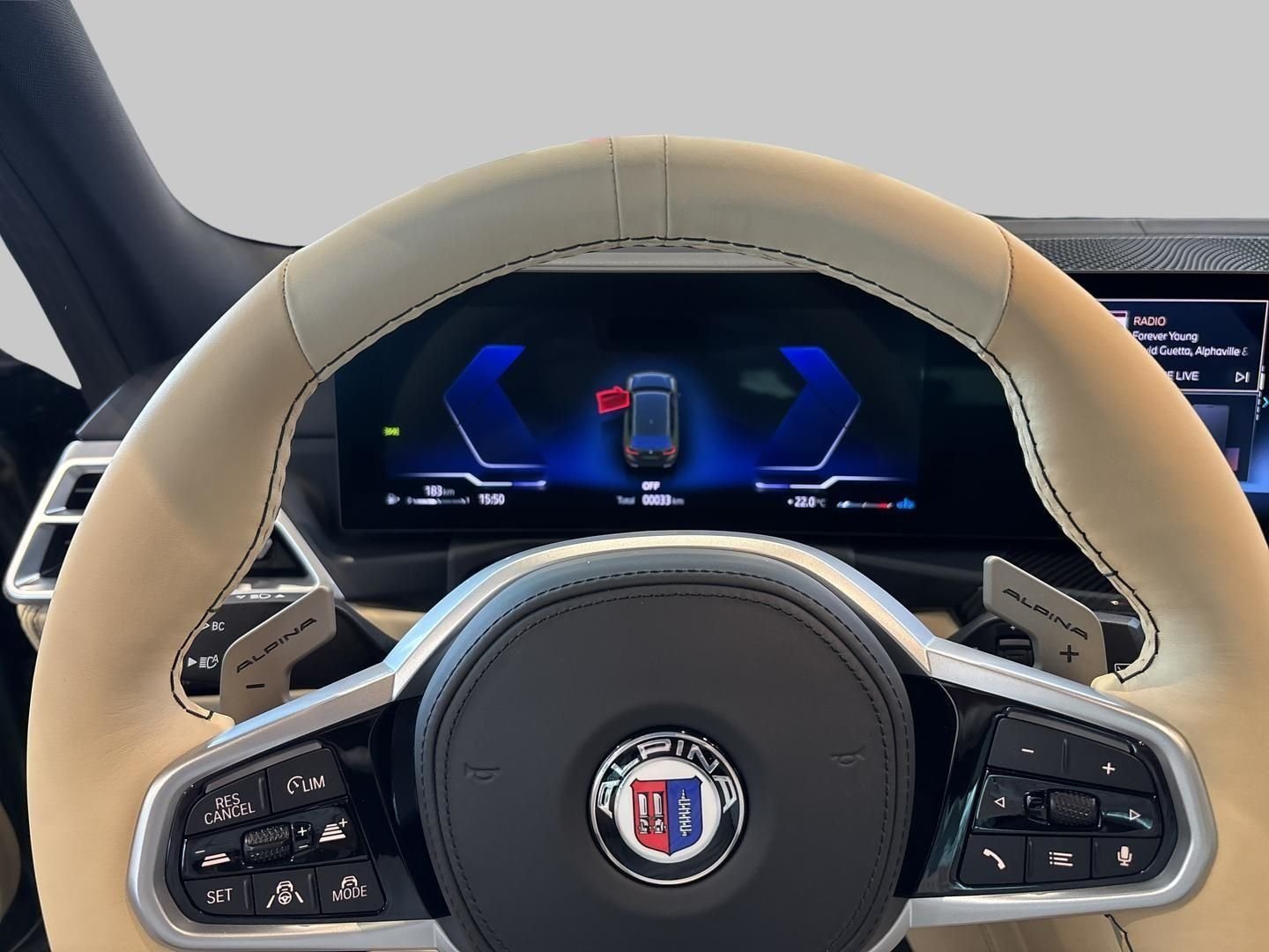 ALPINA B3 GT Touring Lavalina Tri-Color Elfenbein Malac – Bild 11
