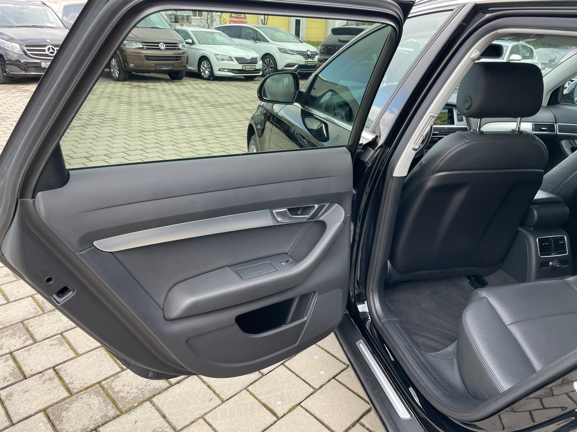 Audi A6 Avant 2.8 FSI/Kamera/Leder/Xenon/Navi – image 19