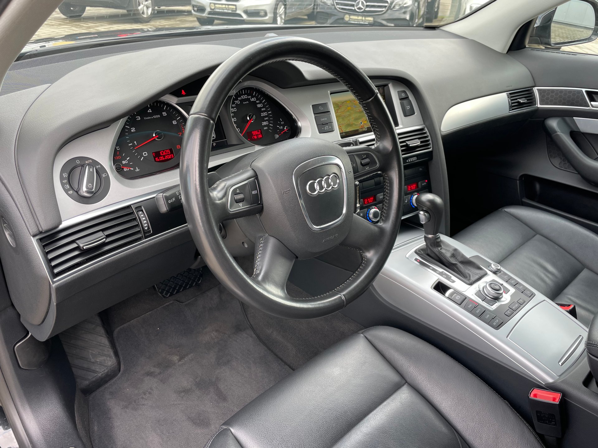 Audi A6 Avant 2.8 FSI/Kamera/Leder/Xenon/Navi – image 13
