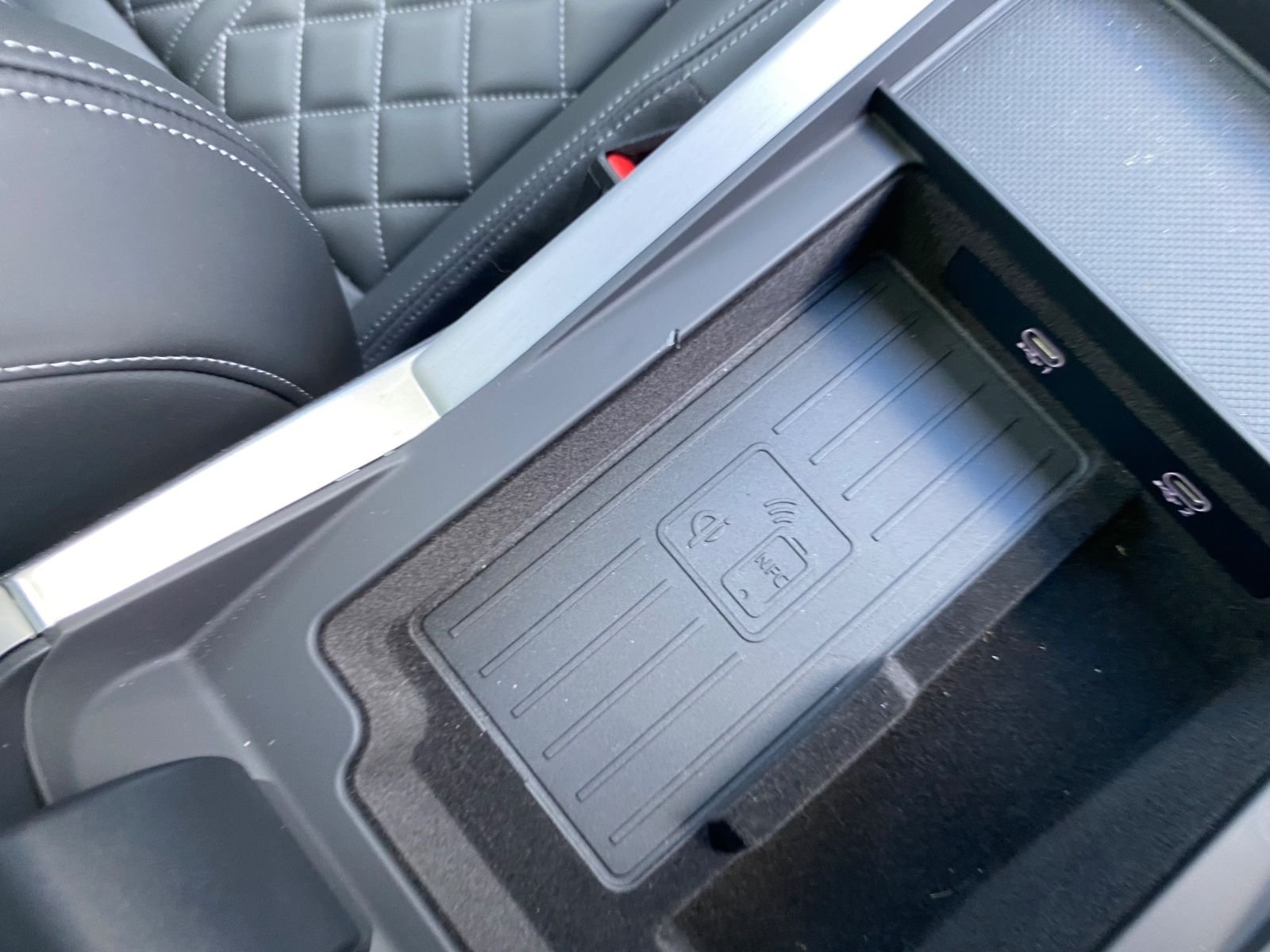 Audi Q7 50 TDI S line 7 Si Panorama Allradlenkung 22 – Bild 13