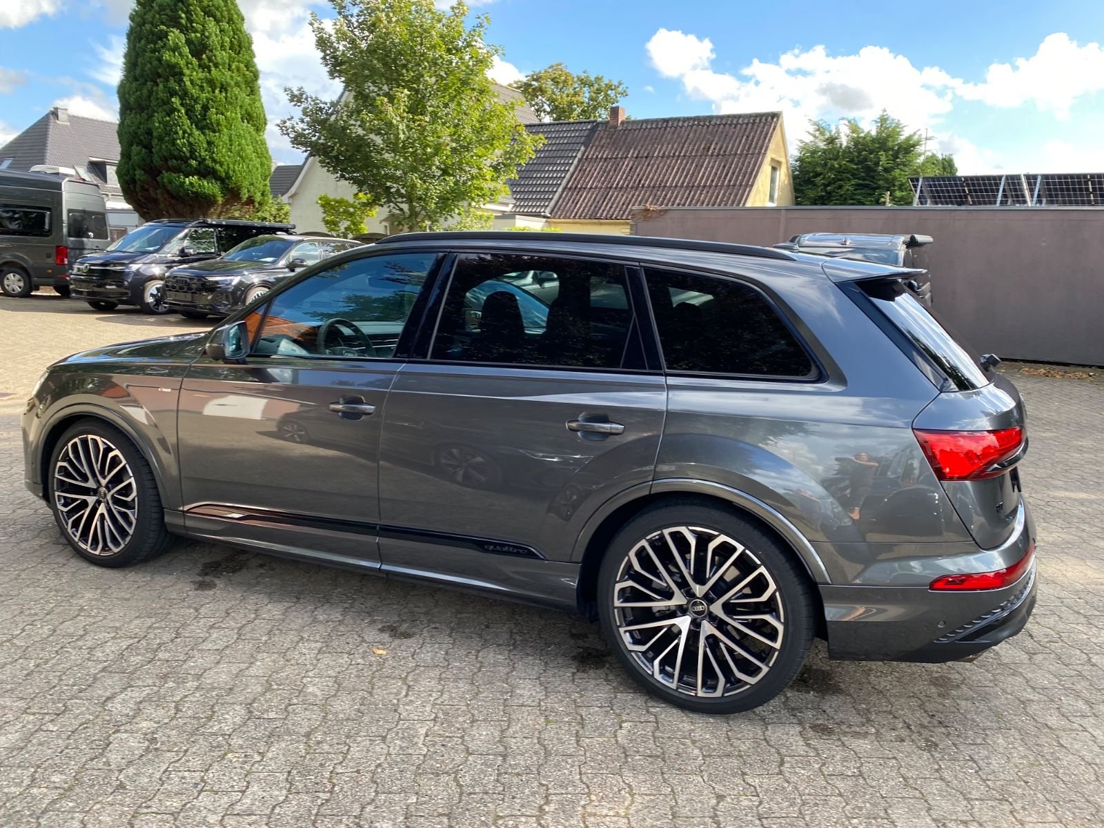 Audi Q7 50 TDI S line 7 Si Panorama Allradlenkung 22 – Bild 5