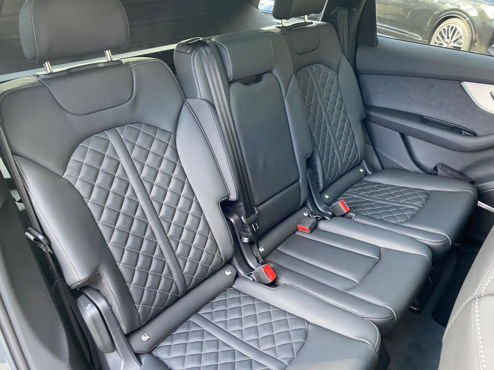 Audi Q7 50 TDI S line 7 Si Panorama Allradlenkung 22 – Bild 8