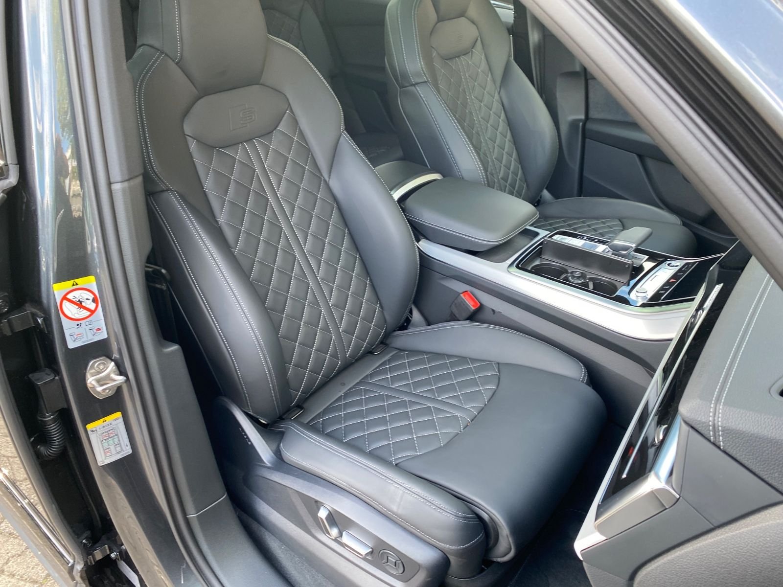 Audi Q7 50 TDI S line 7 Si Panorama Allradlenkung 22 – Bild 9