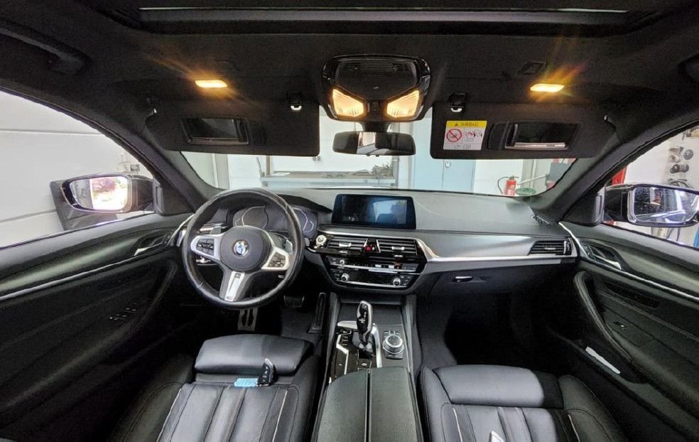 BMW 520i M Sport*FACELIFT*Laser,SHD,ACC,HUD,AHK,RFK – Bild 5
