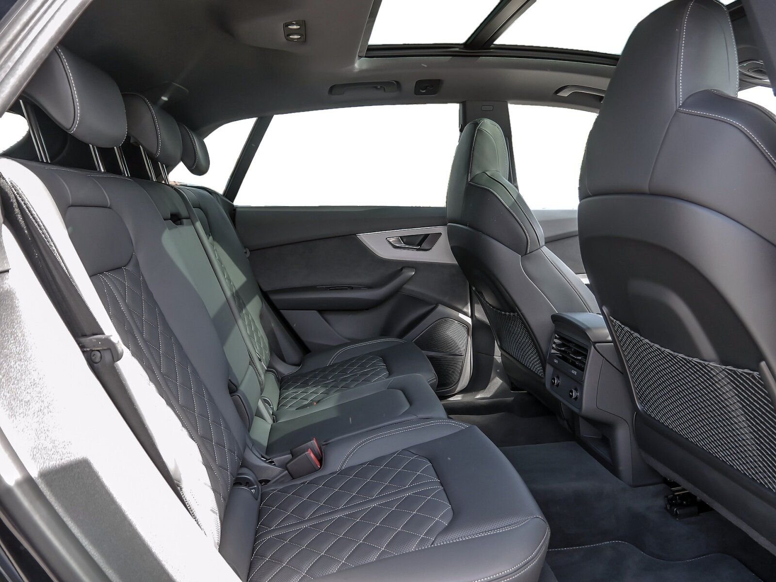 Audi Q8 50 TDI quattro S-Line *PANO*HEAD-UP*B&O*AHK* – Bild 7