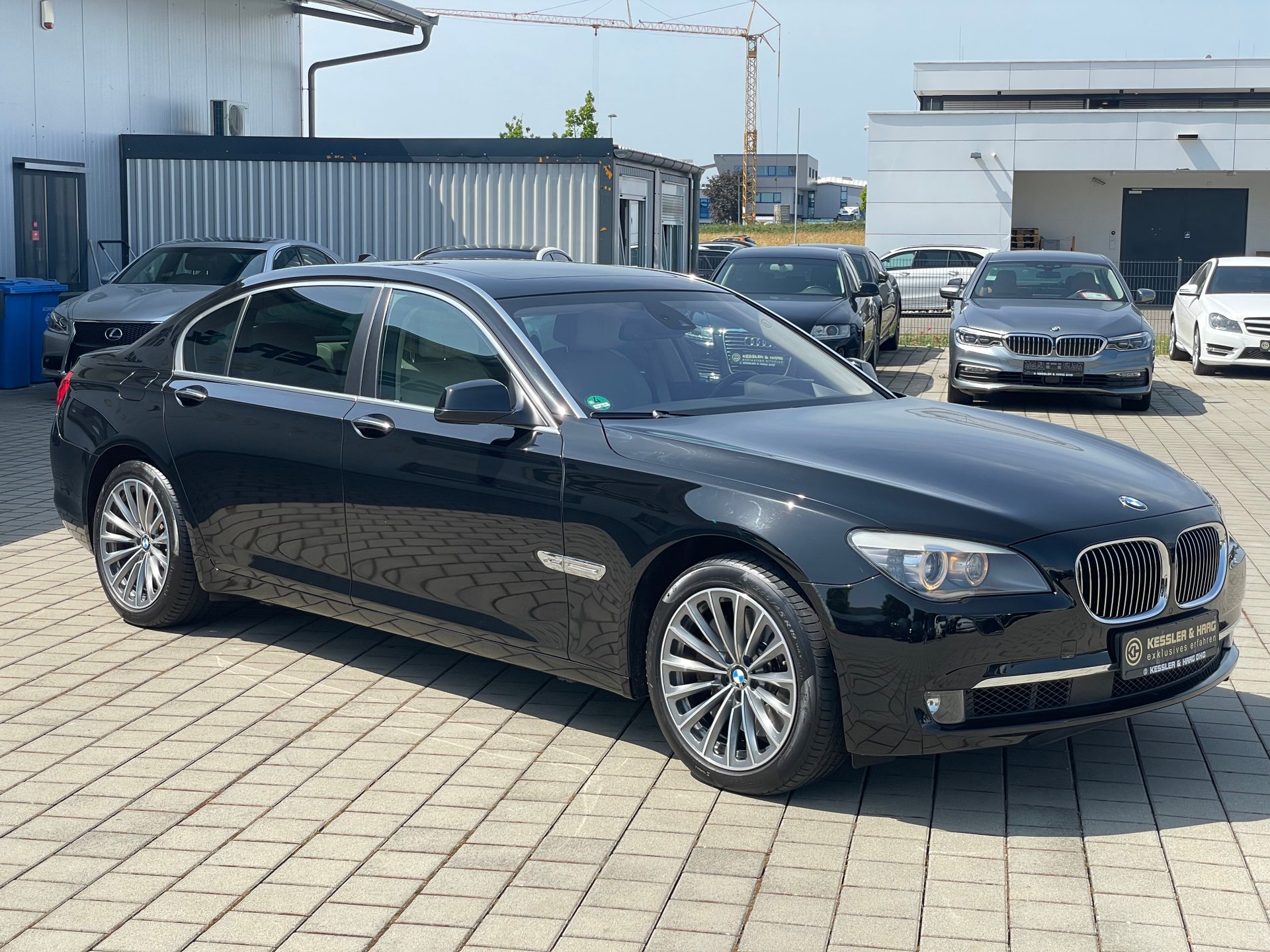 BMW 750Li xDrive StandH/TV im Fond/4xSitzklima/Voll – Bild 3