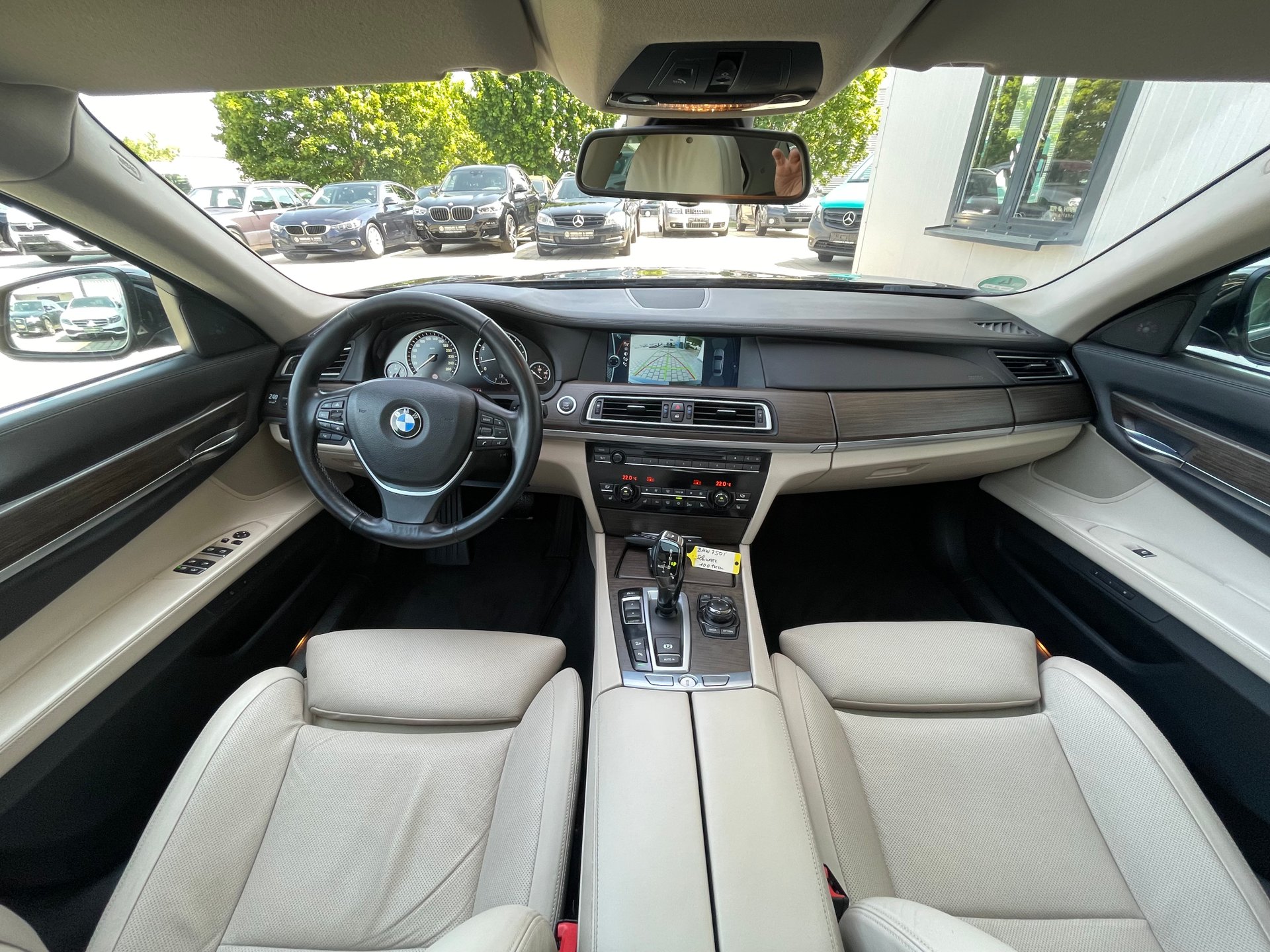 BMW 750Li xDrive StandH/TV im Fond/4xSitzklima/Voll – Bild 13