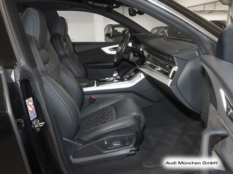 Audi Q8 45 TDI qu. S line AHK Pano Kamera – Bild 11