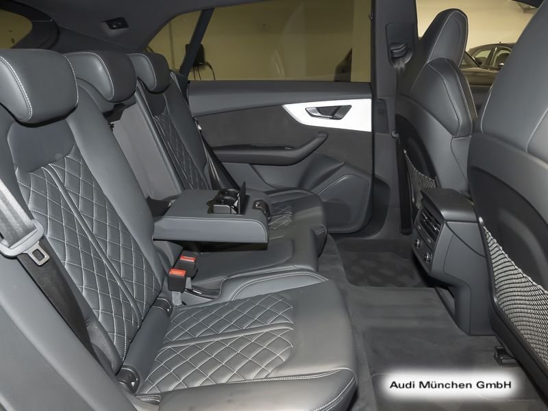 Audi Q8 45 TDI qu. S line AHK Pano Kamera – Bild 12