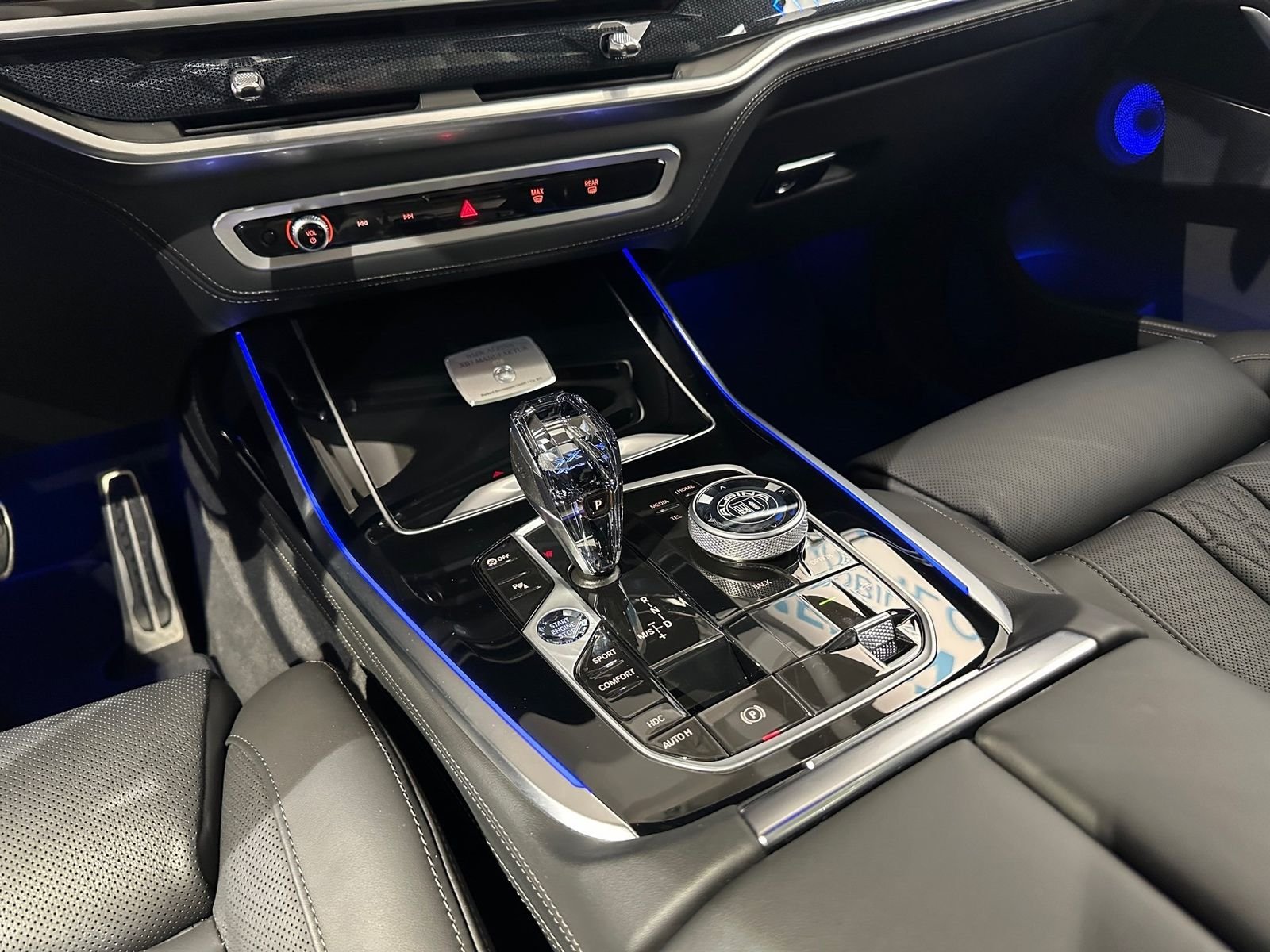 ALPINA XB7 MANUFAKTUR/Bowers/Kamera/SkyLounge – Bild 17