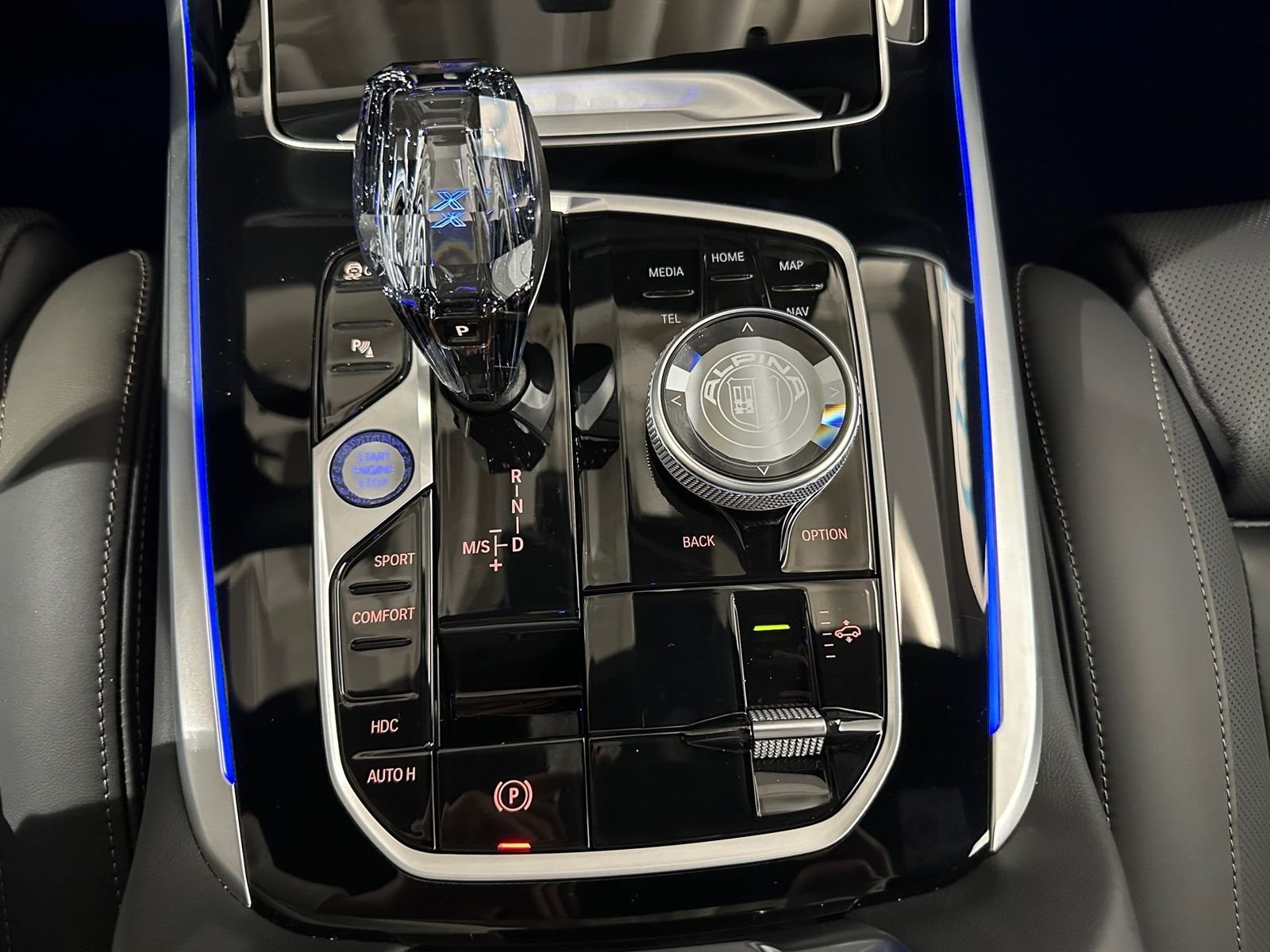 ALPINA XB7 MANUFAKTUR/Bowers/Kamera/SkyLounge – Bild 19