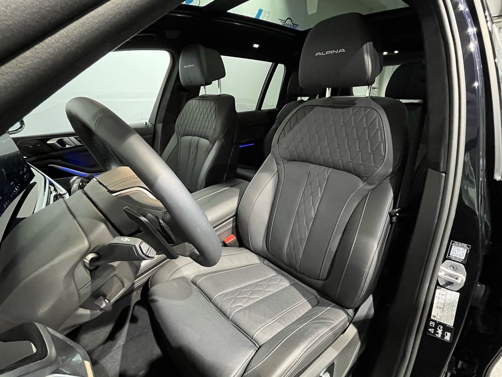 ALPINA XB7 MANUFAKTUR/Bowers/Kamera/SkyLounge – Bild 8