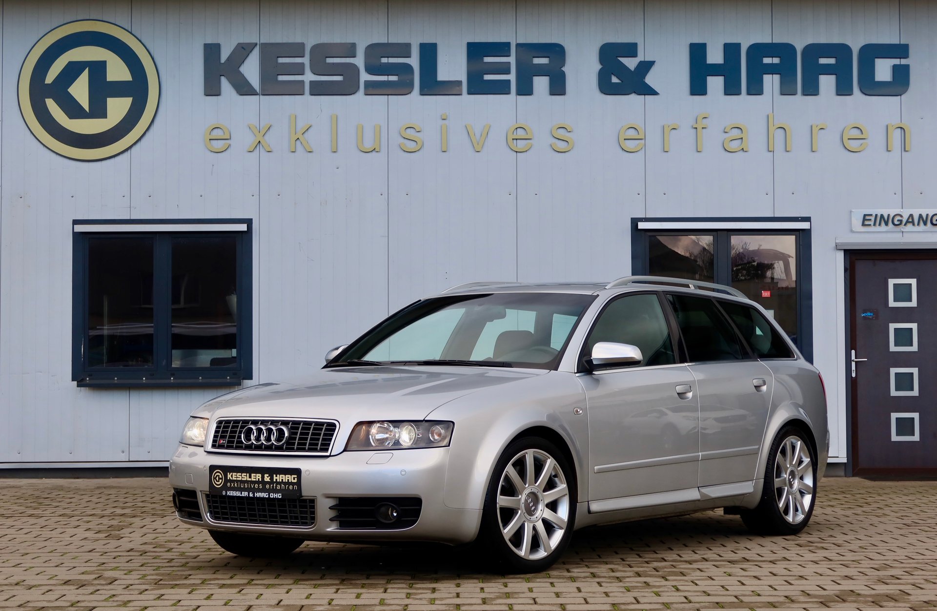Audi S4 Avant 4.2 quattro#BOSE#TEMP#SOLAR/SCHIEB#RECARO#