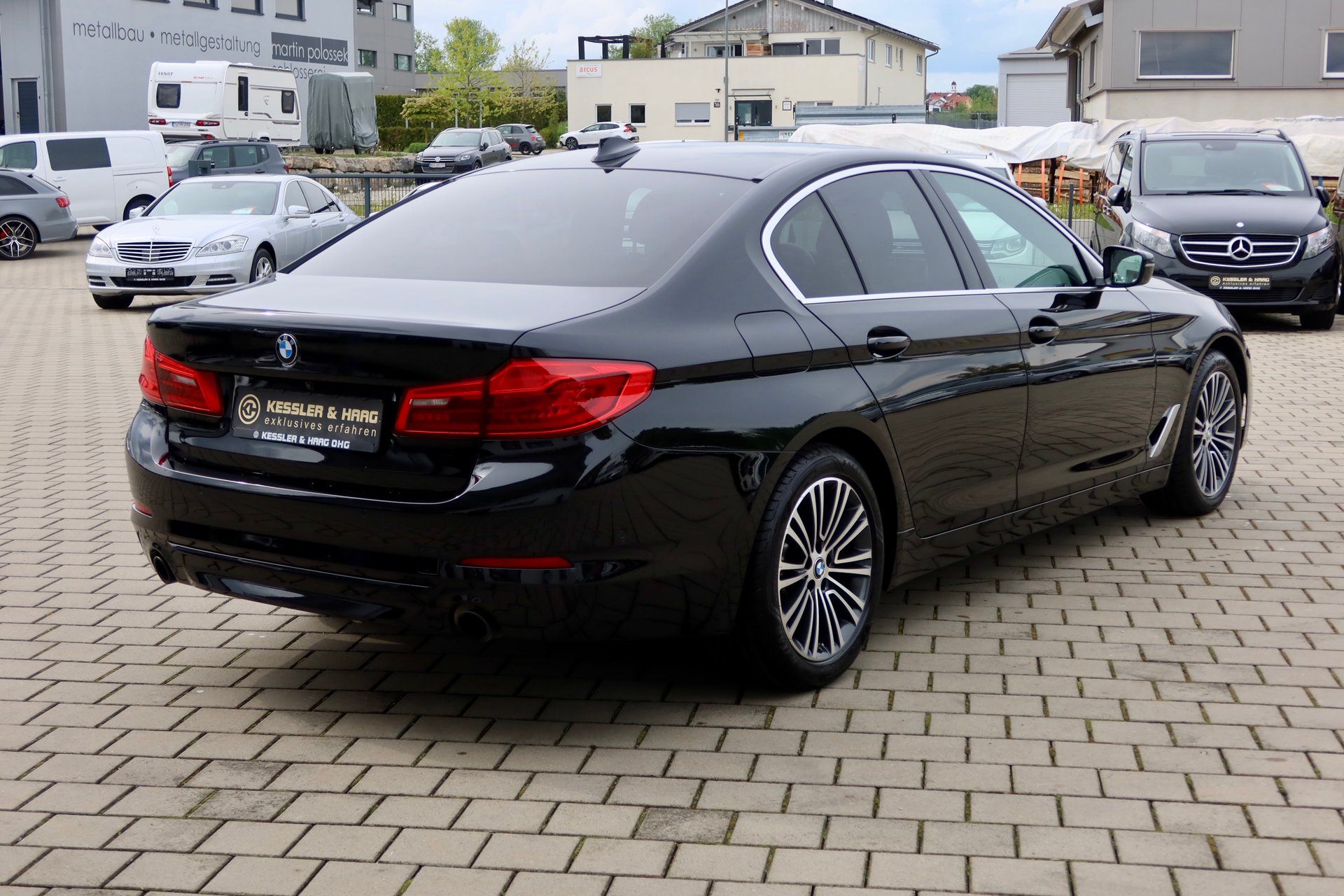 BMW 530 i xDrive SportLine#AHK#LIVE#HUP#DA+#1HD – Bild 6