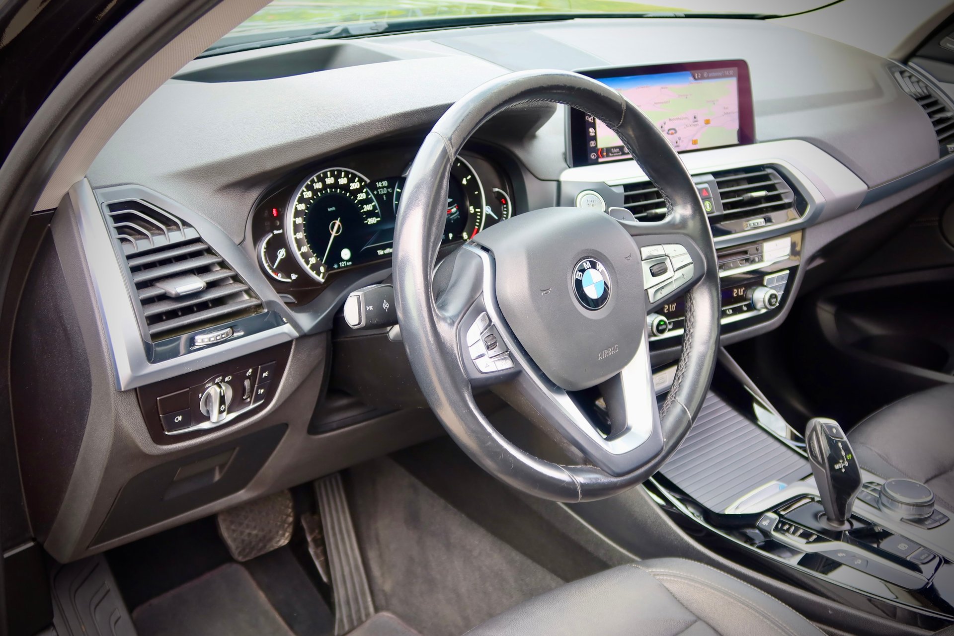 BMW X3 xDrive 25d Advant. ACC KEY-GO AHK CAM#H&K#PANO – Bild 11