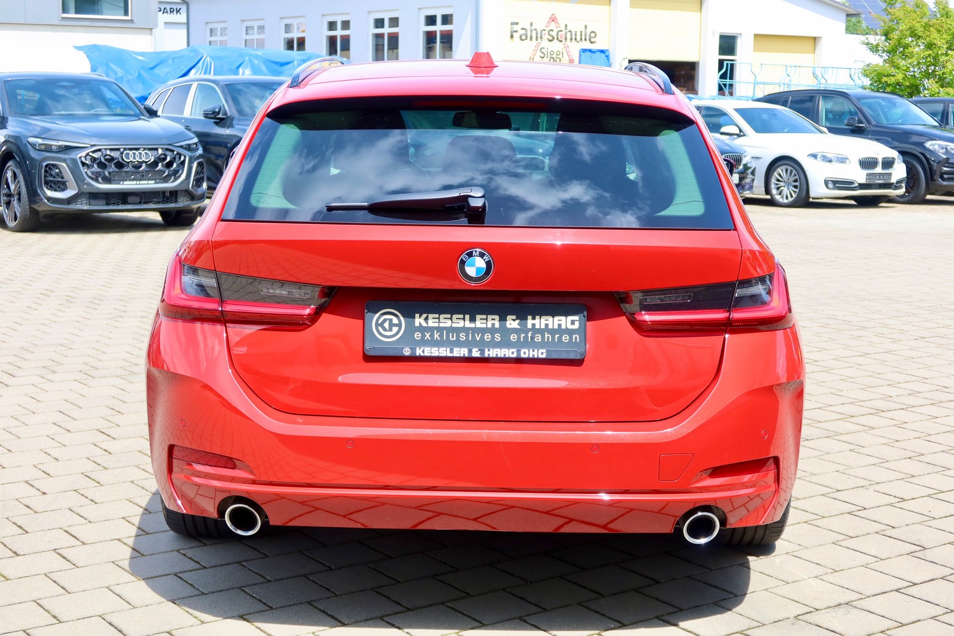 BMW 318d Touring Aut | Standheizung | Kamera | 1.Hand | MwSt. – Bild 7
