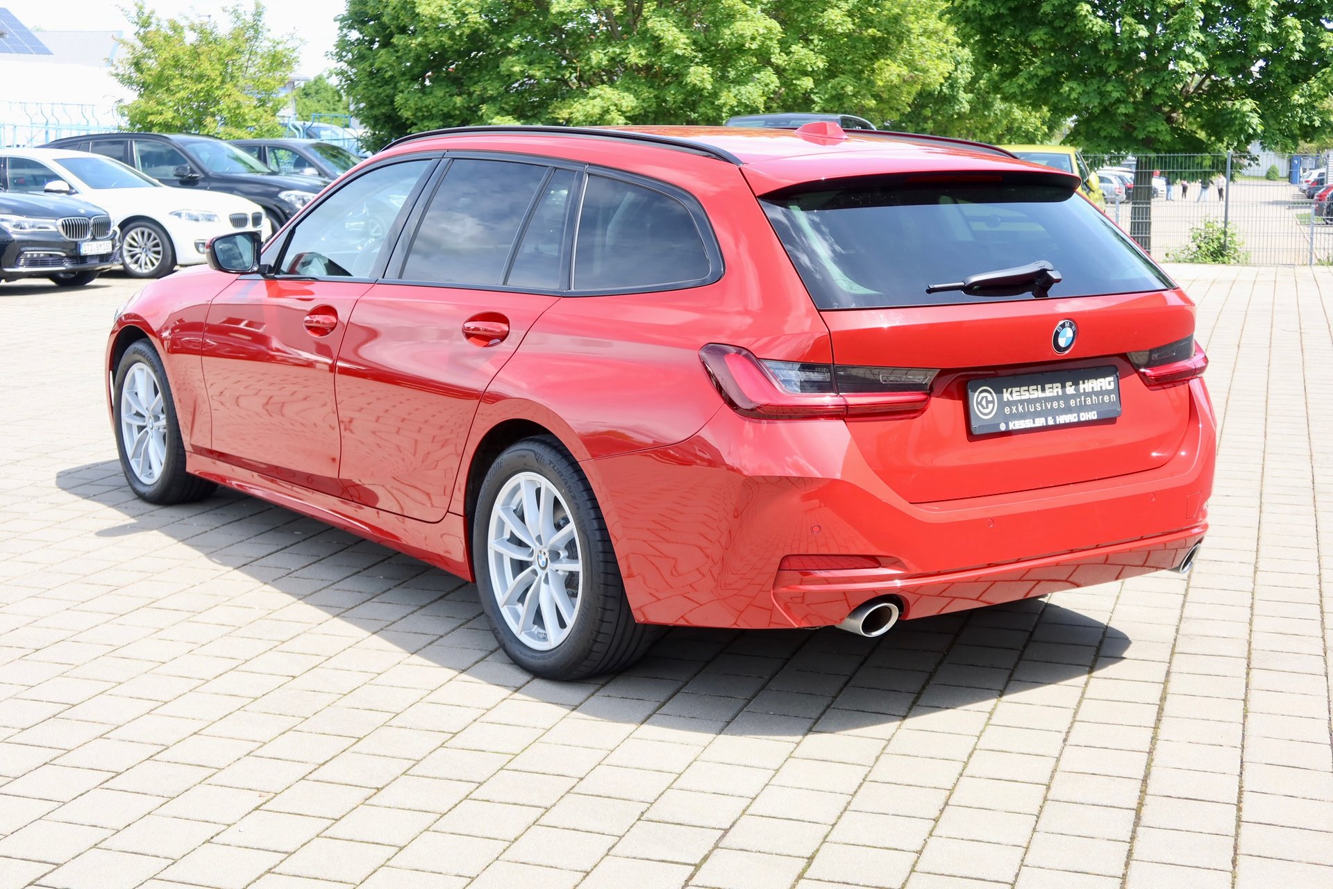 BMW 318d Touring Aut | Standheizung | Kamera | 1.Hand | MwSt. – Bild 8