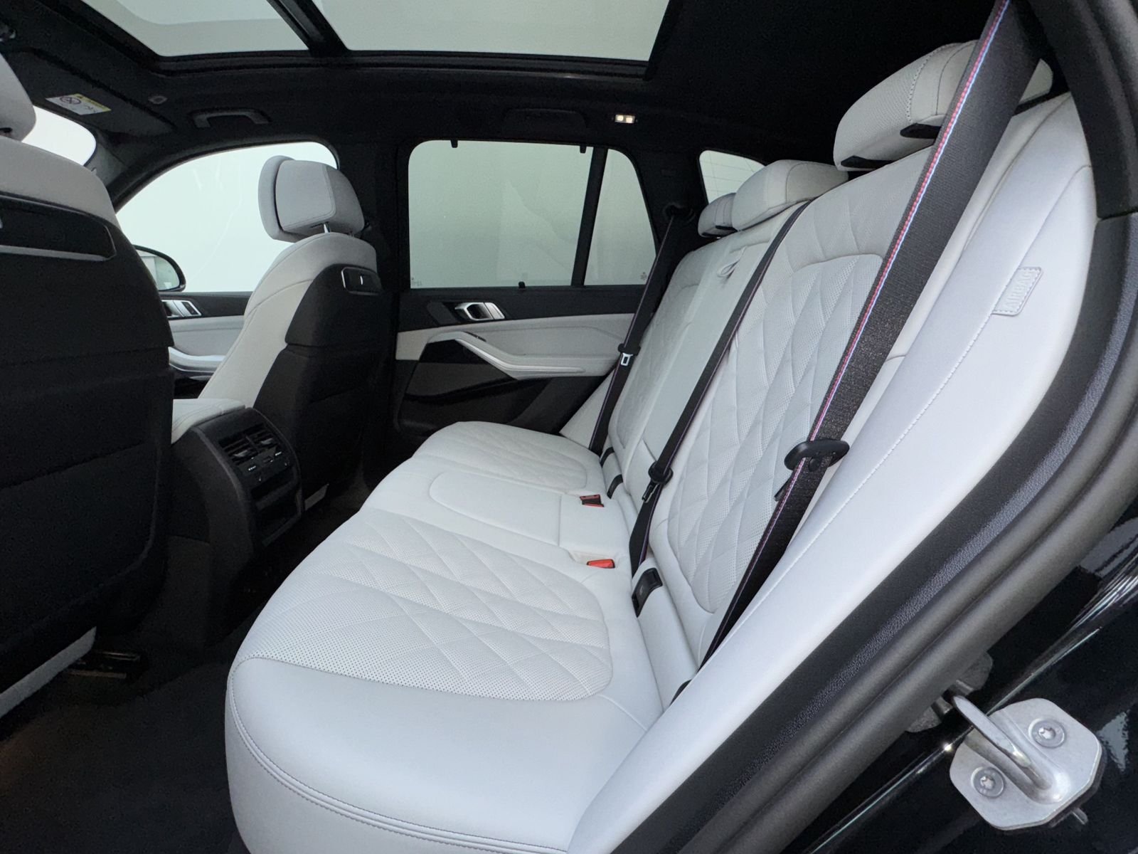 BMW X5 xDrive30d M Sport Pro Luftfeder Pano ACC 360° – Bild 17