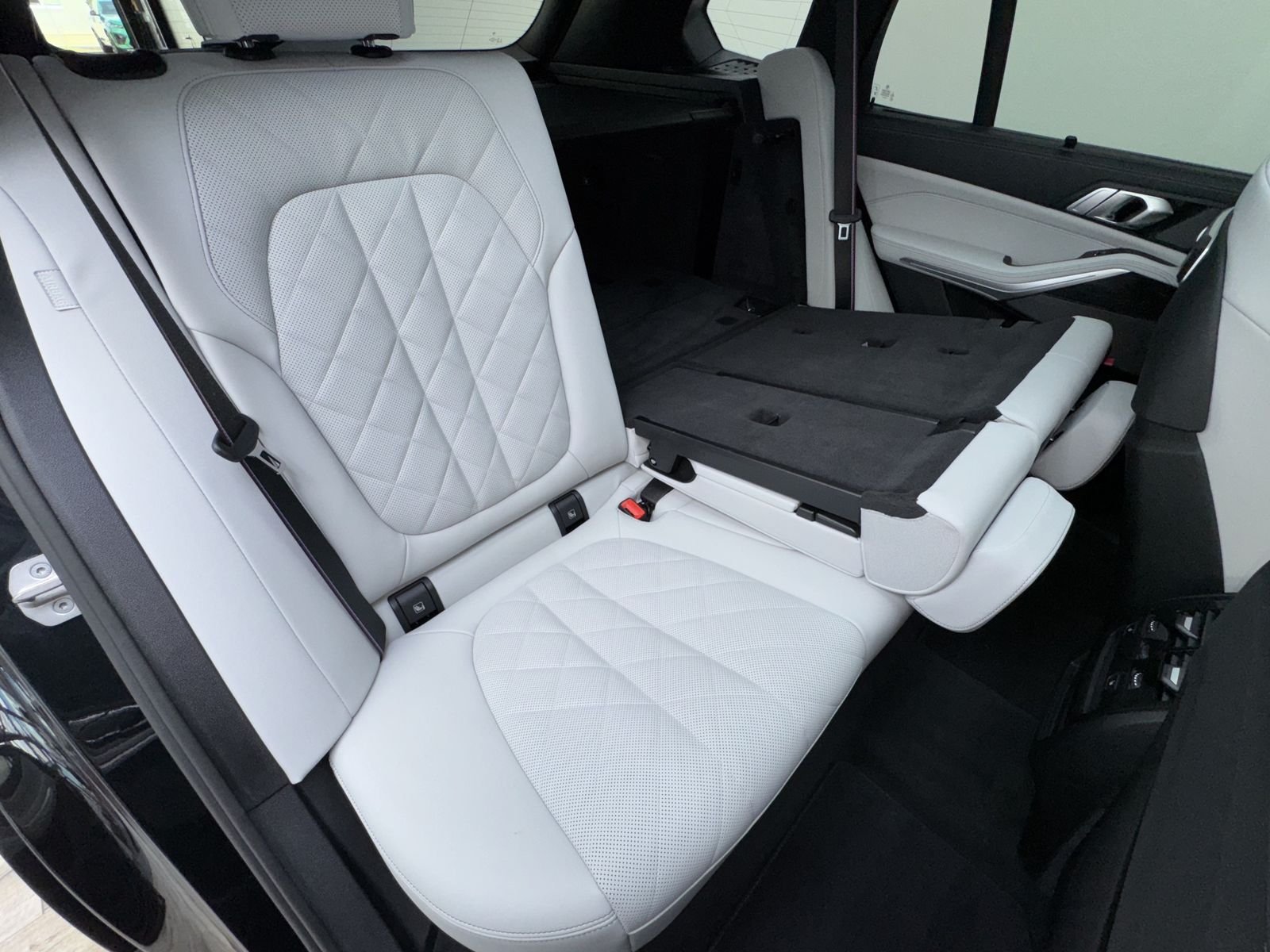 BMW X5 xDrive30d M Sport Pro Luftfeder Pano ACC 360° – Bild 22