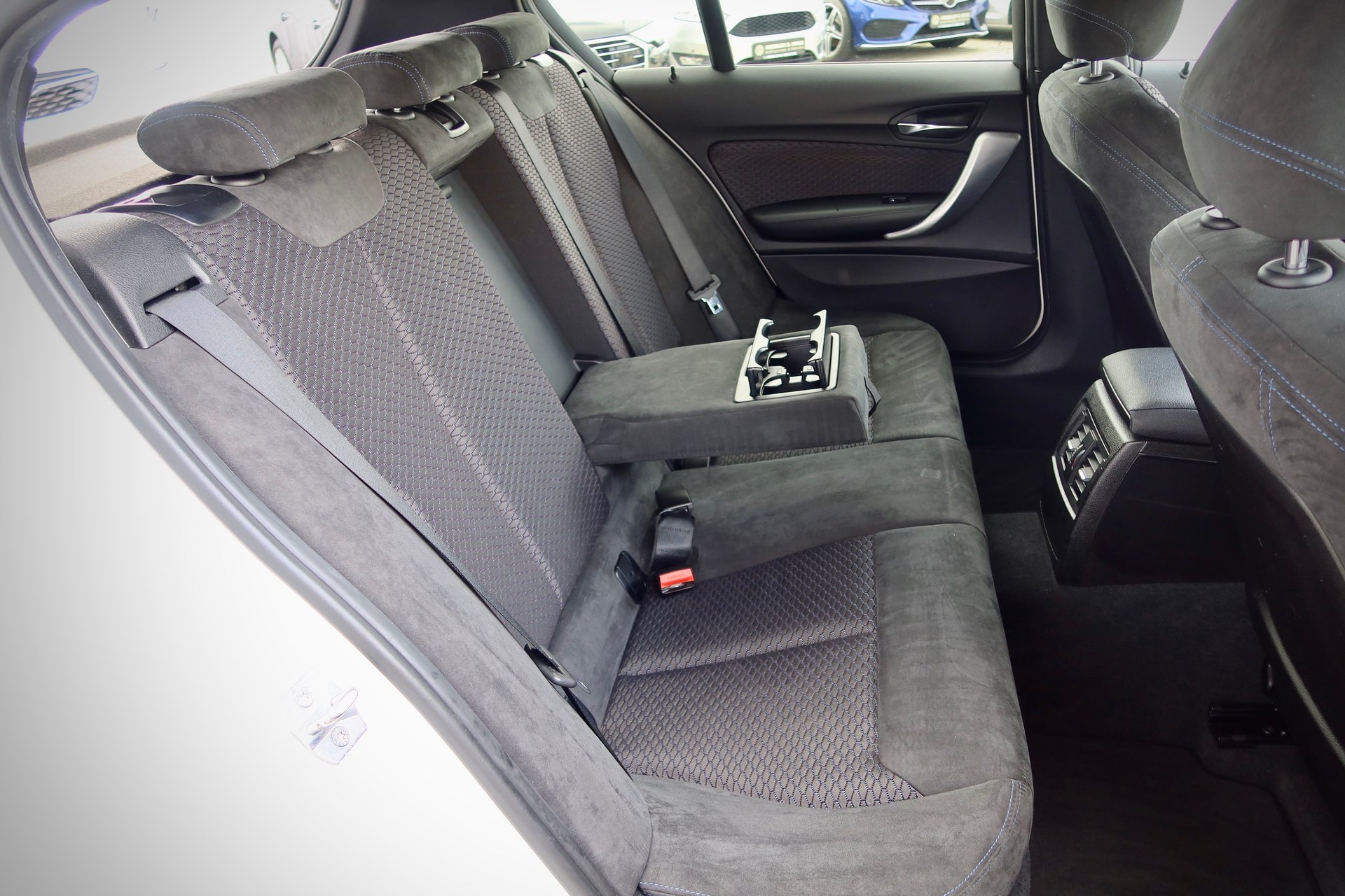 BMW M135i xDrive #Professional#DAB#1HD#8xALU – Bild 25