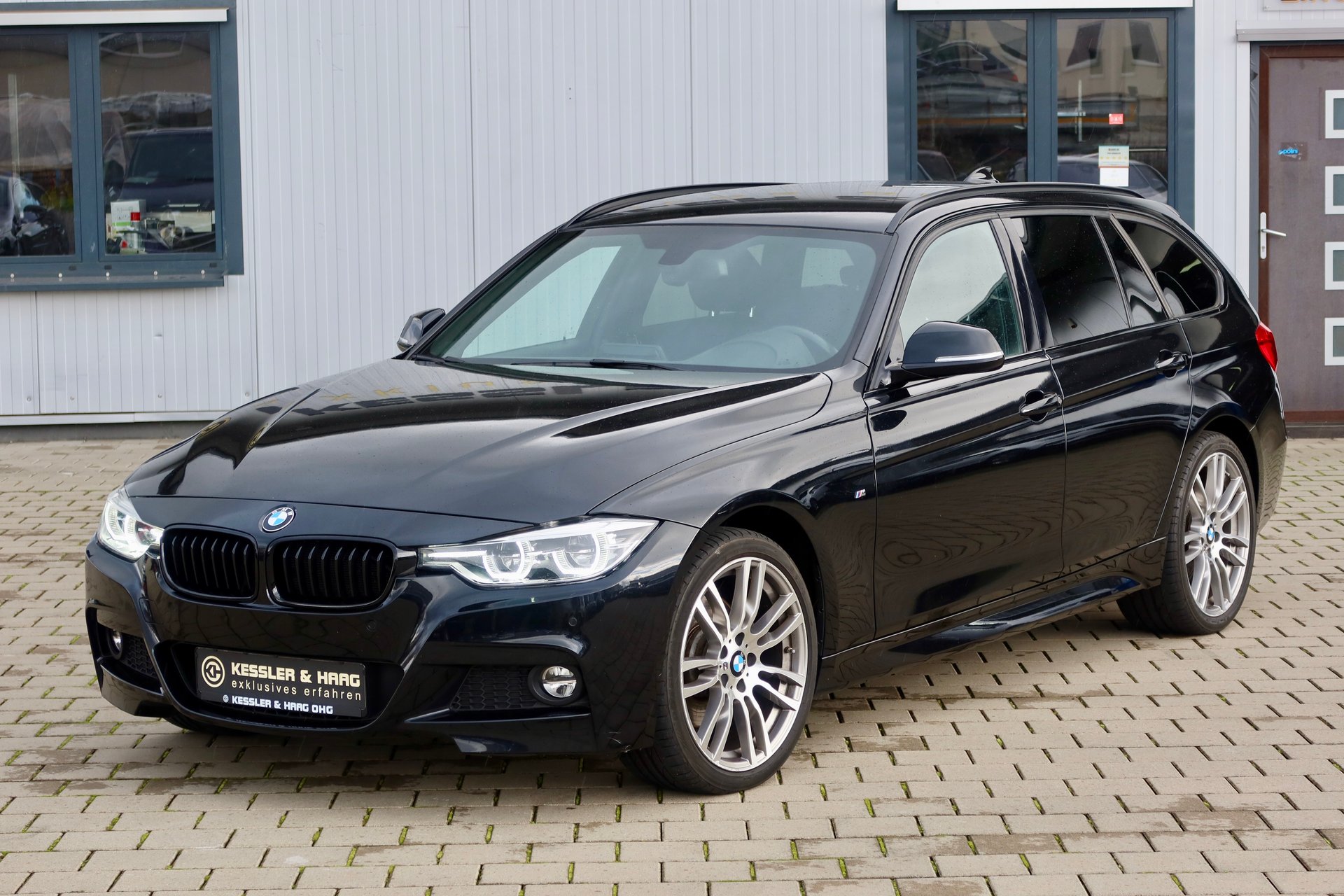 BMW 330i xDrive M-Sport#LED#1HAND# SERVICE# – Bild 2