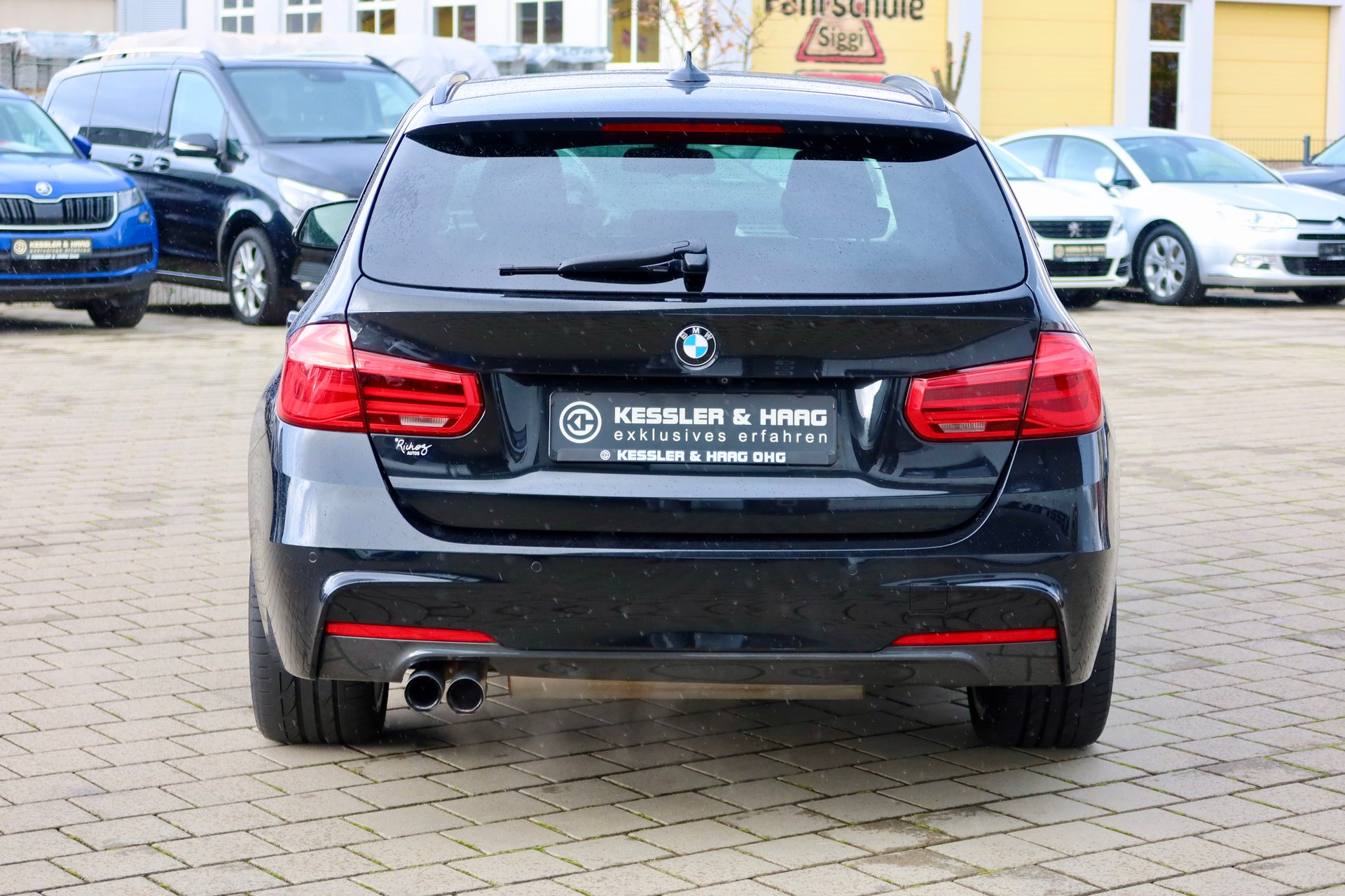 BMW 330i xDrive M-Sport#LED#1HAND# SERVICE# – Bild 7