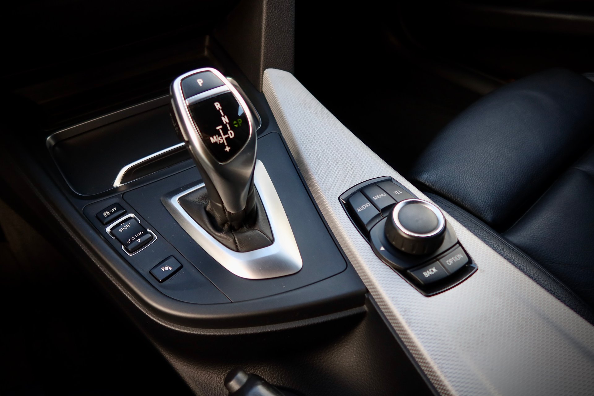 BMW 330i xDrive M-Sport#LED#1HAND# SERVICE# – Bild 25