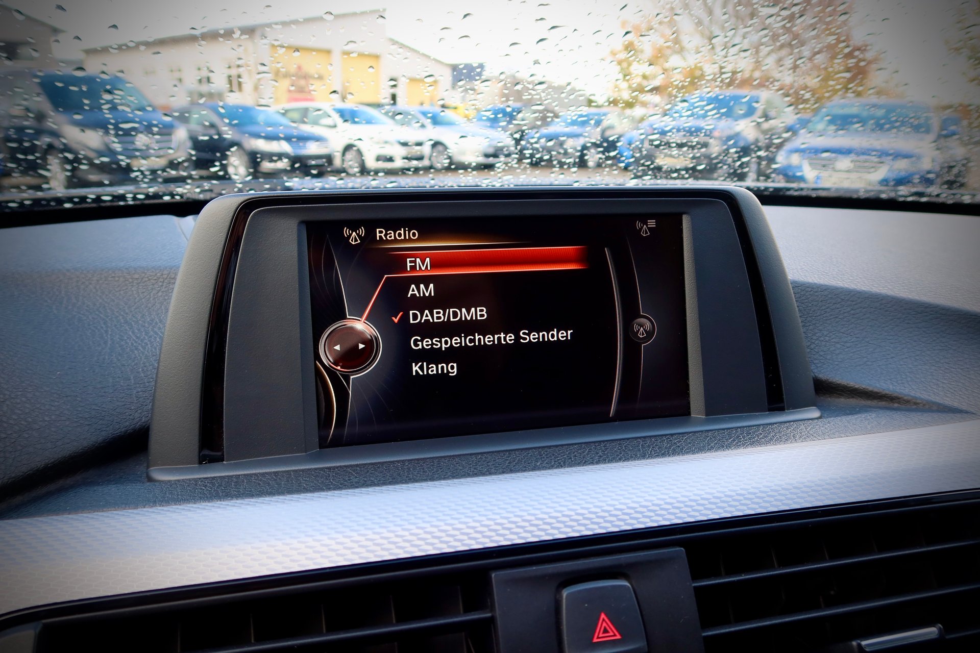 BMW 330i xDrive M-Sport#LED#1HAND# SERVICE# – Bild 17