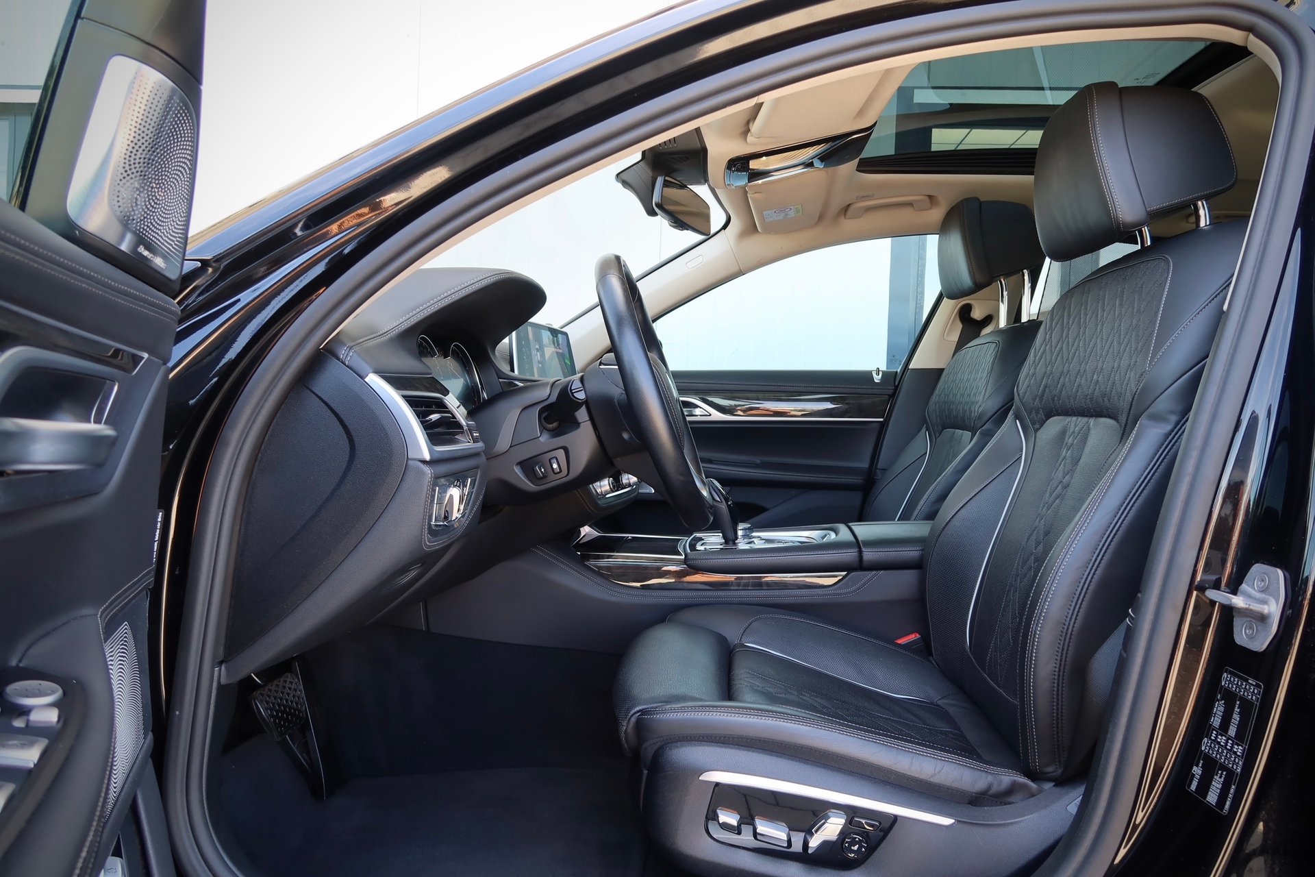 BMW 750 i#B&W#ACC#INTEGRAL#AHK#2HD# – Bild 9