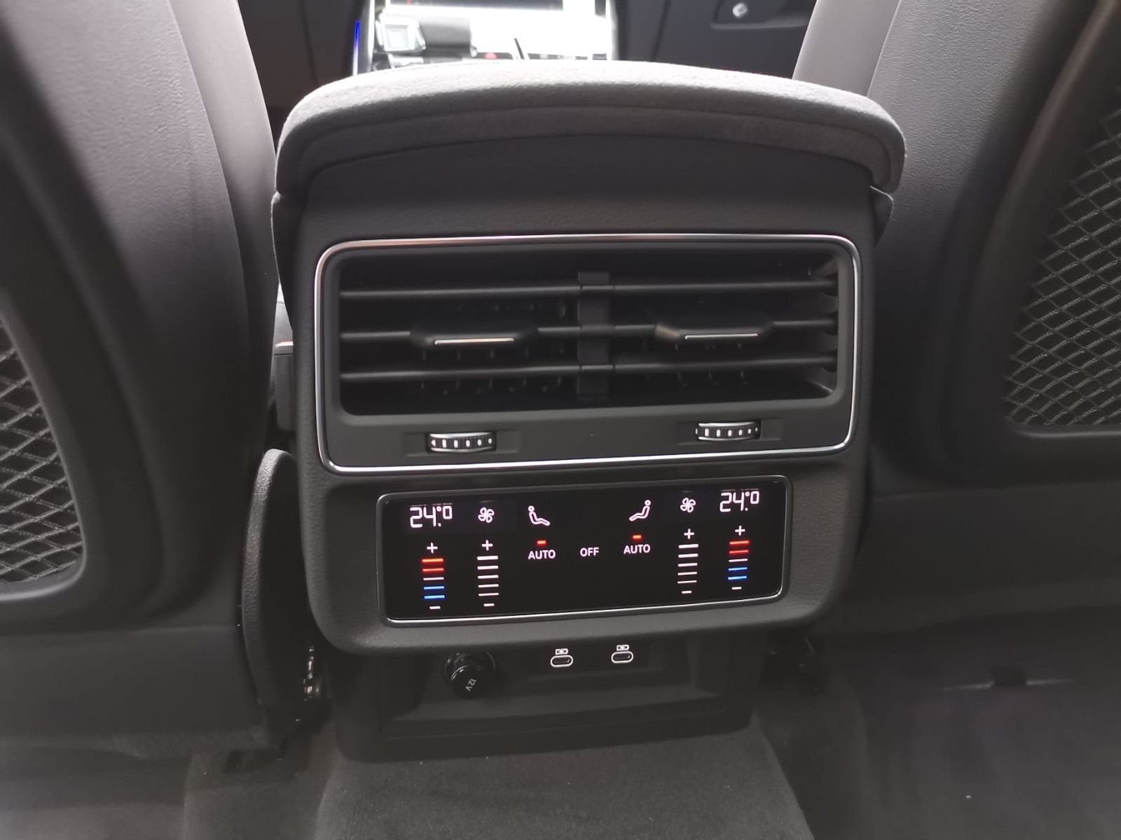Audi RS Q8 performance 4.0 TFSI quattro – Bild 12