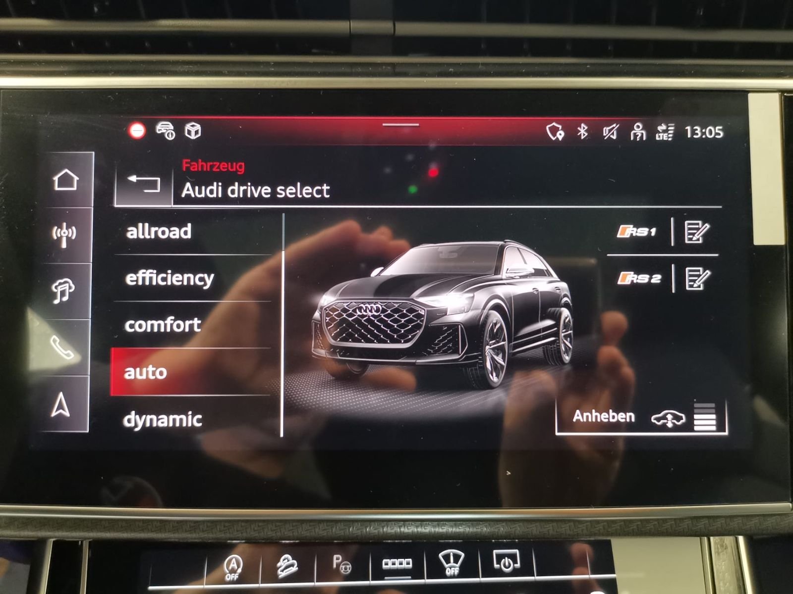Audi RS Q8 performance 4.0 TFSI quattro – Bild 15