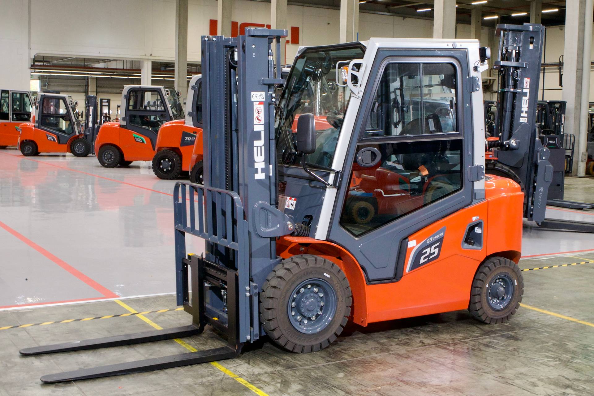 Heli CPCD25-XC26RG3 Neustapler Kaufen