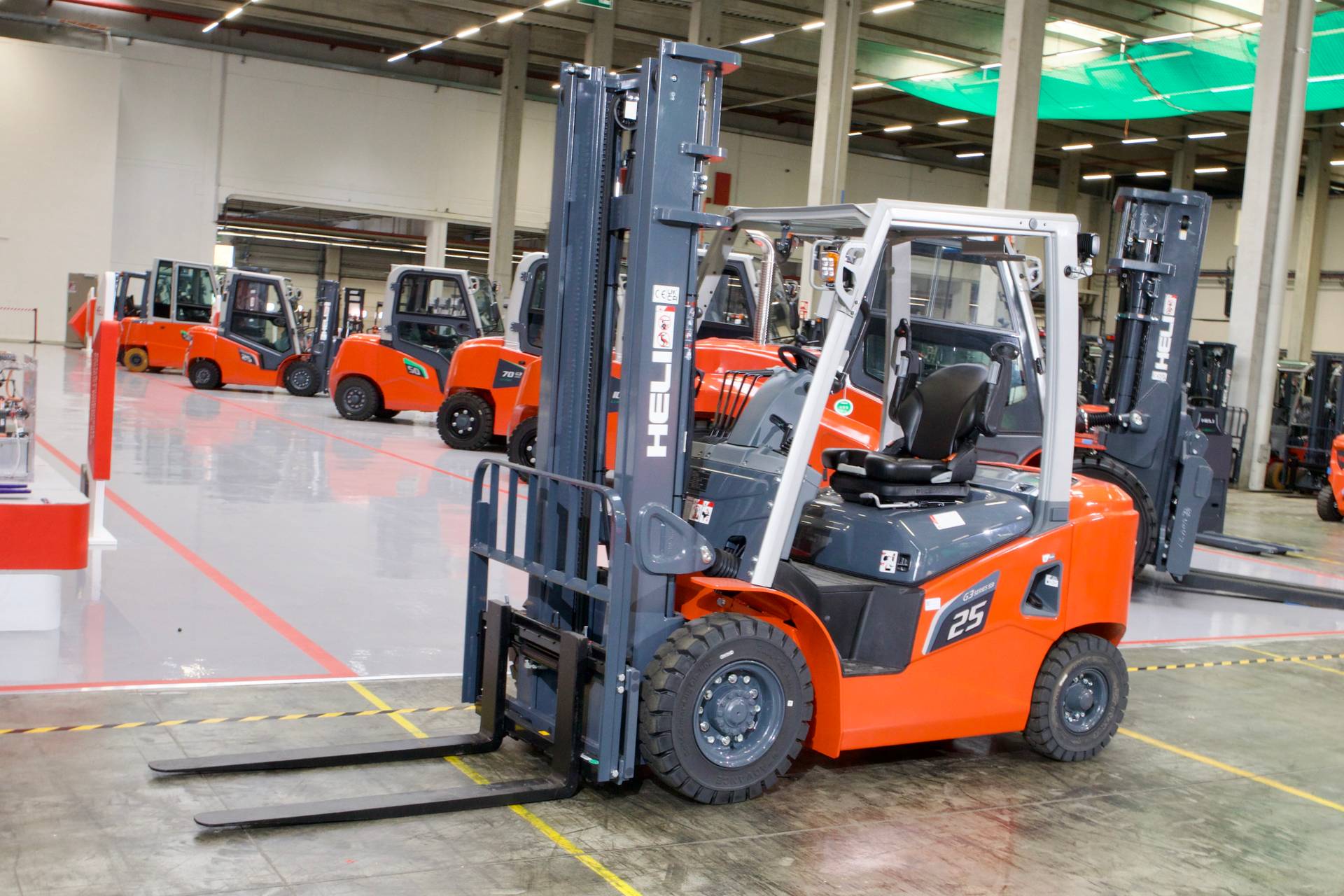 Heli CPCD25-XC26RG3 Neustapler Kaufen