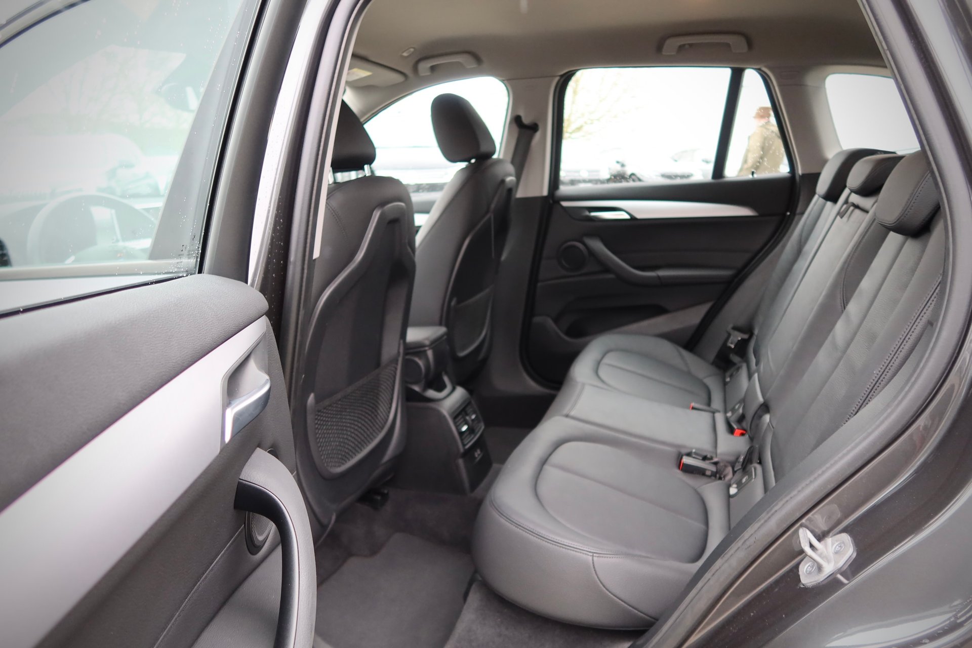 BMW X1 sDrive 18d Advantage#1HAND#8xALU# – Bild 20