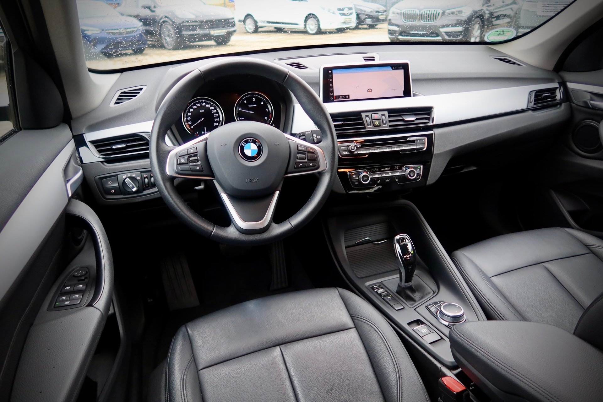 BMW X1 sDrive 18d Advantage#1HAND#8xALU# – Bild 10