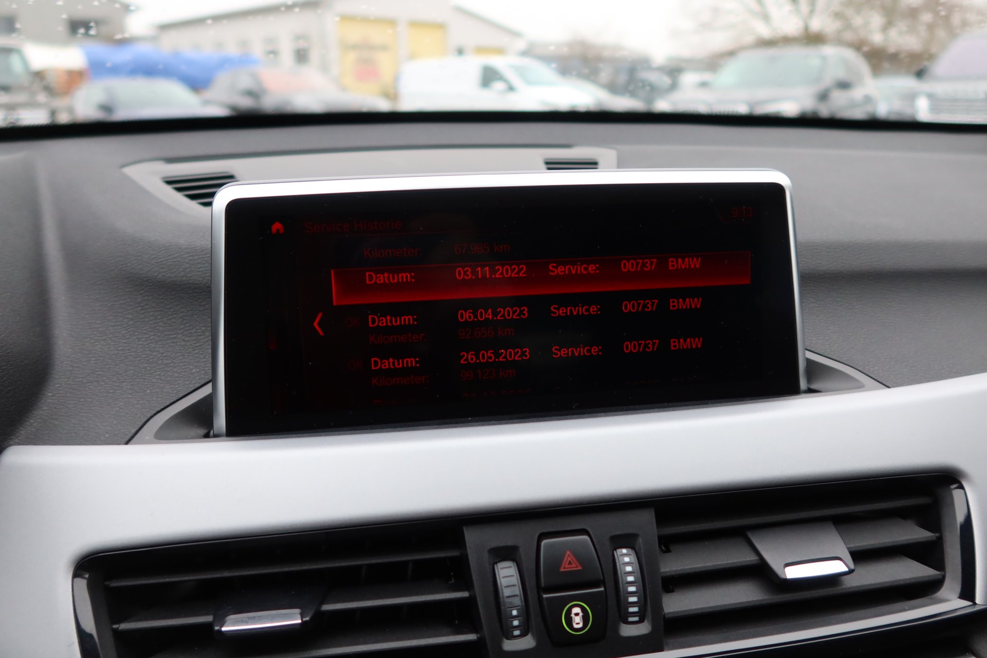 BMW X1 sDrive 18d Advantage#1HAND#8xALU# – Bild 18