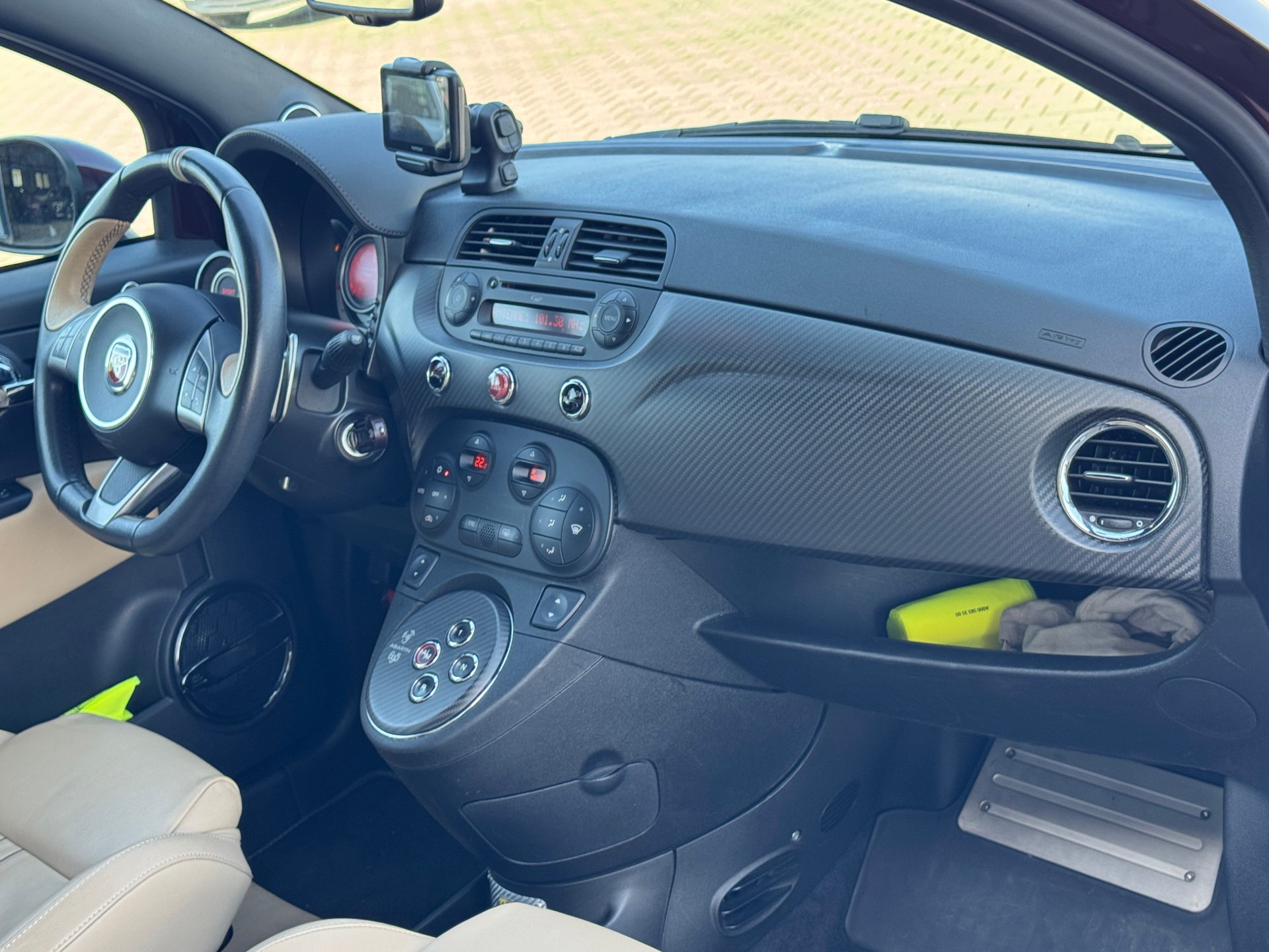 Abarth Cabrio 695 Edizione Maserati/NR.499 von 499 – Bild 18