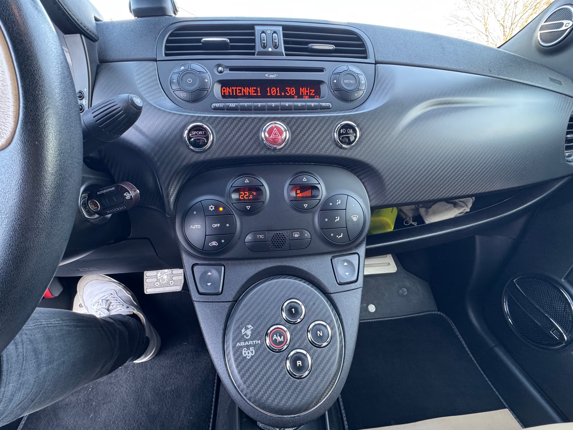 Abarth Cabrio 695 Edizione Maserati/NR.499 von 499 – Bild 19