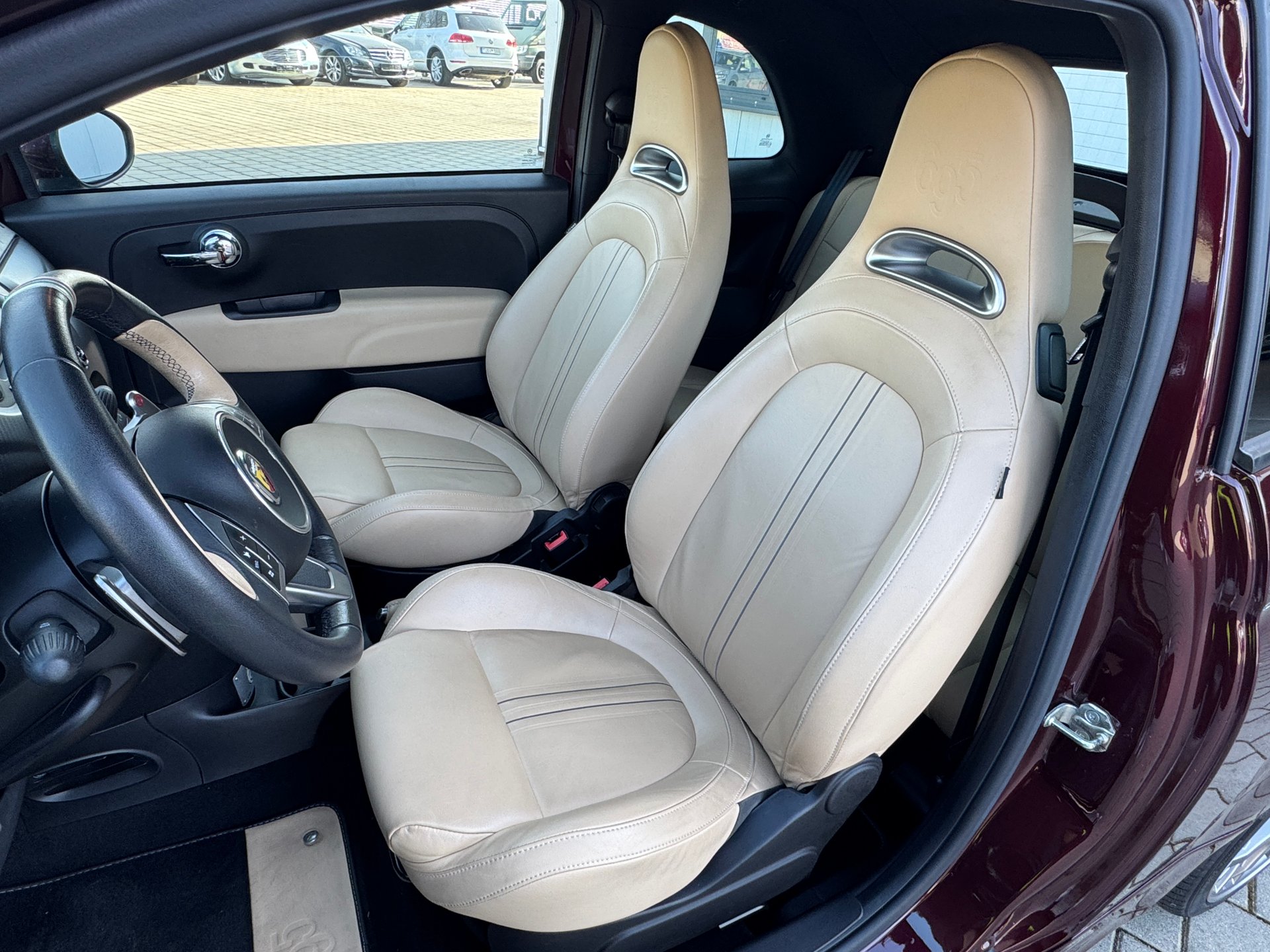 Abarth Cabrio 695 Edizione Maserati/NR.499 von 499 – Bild 14