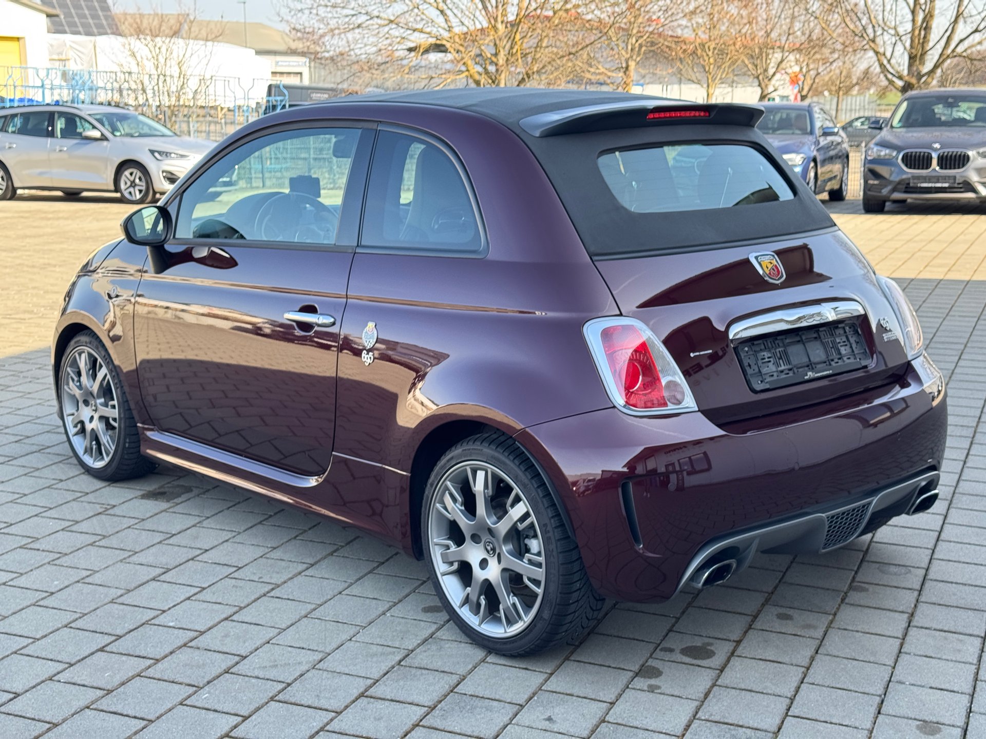 Abarth Cabrio 695 Edizione Maserati/NR.499 von 499 – Bild 10