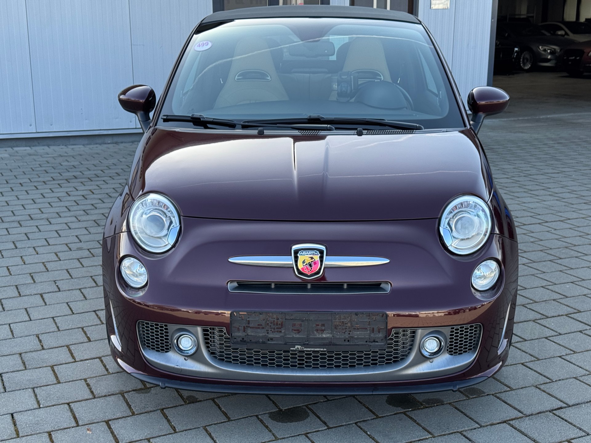 Abarth Cabrio 695 Edizione Maserati/NR.499 von 499 – Bild 4