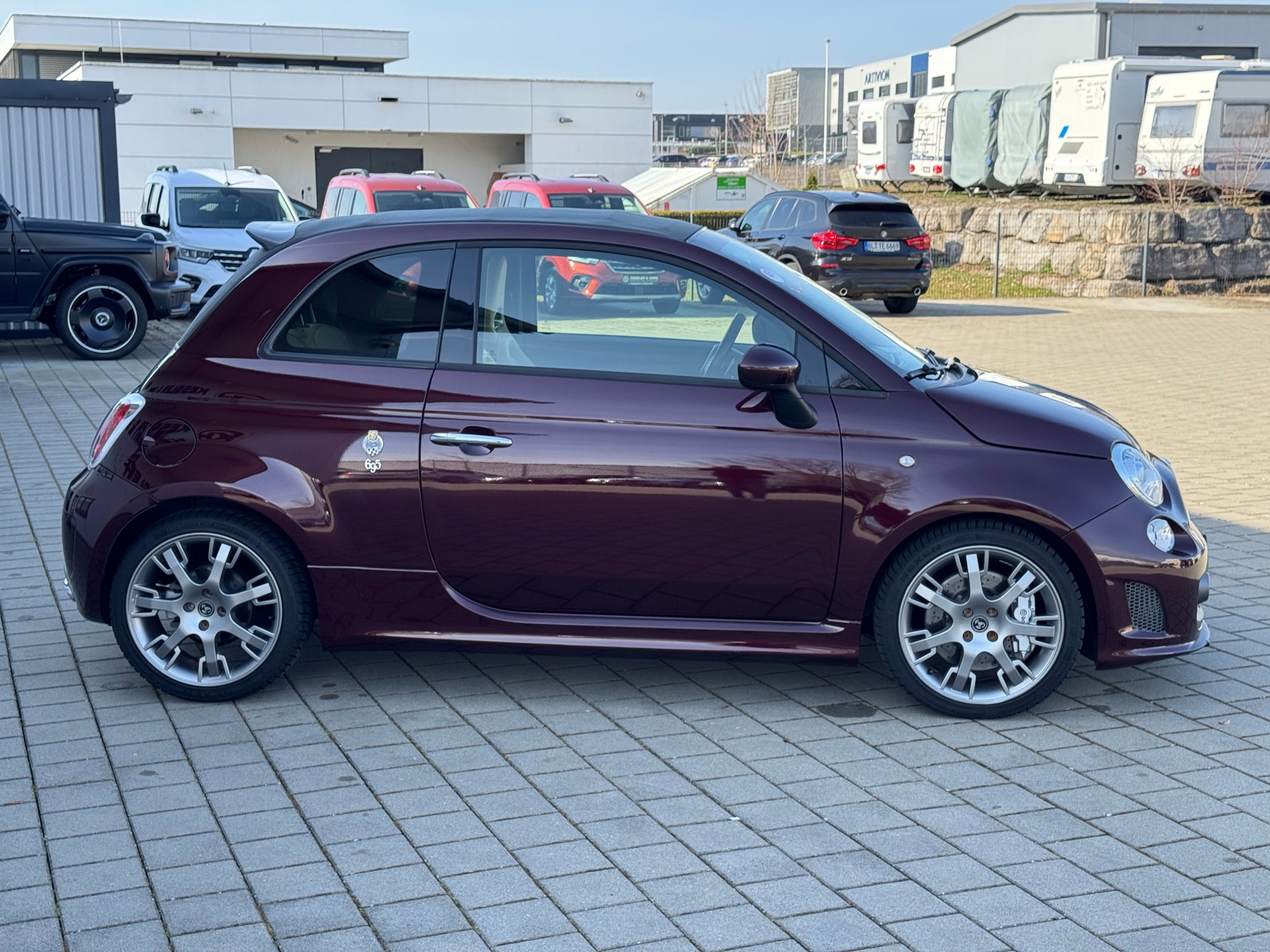 Abarth Cabrio 695 Edizione Maserati/NR.499 von 499 – Bild 6