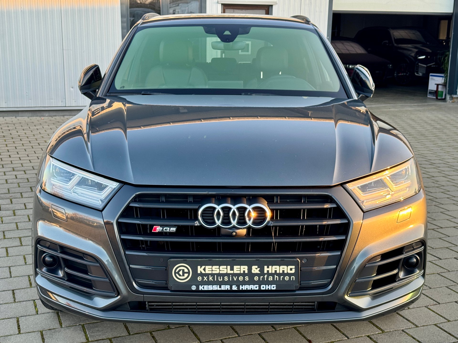 Audi SQ5 3.0 TFSI quattro /Key-Go/Kamera/ACC/LUFT/ABT – Bild 3