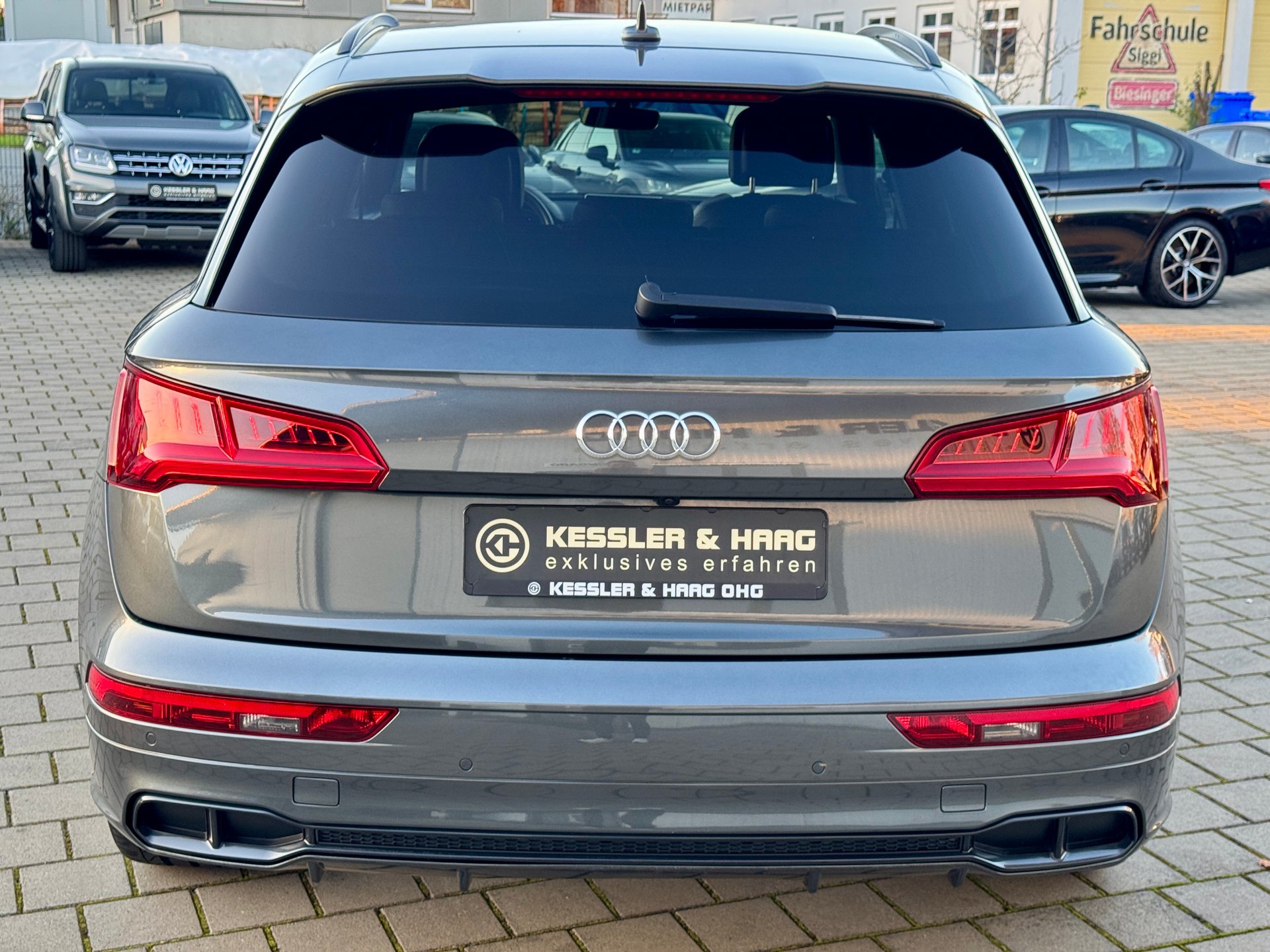 Audi SQ5 3.0 TFSI quattro /Key-Go/Kamera/ACC/LUFT/ABT – Bild 8